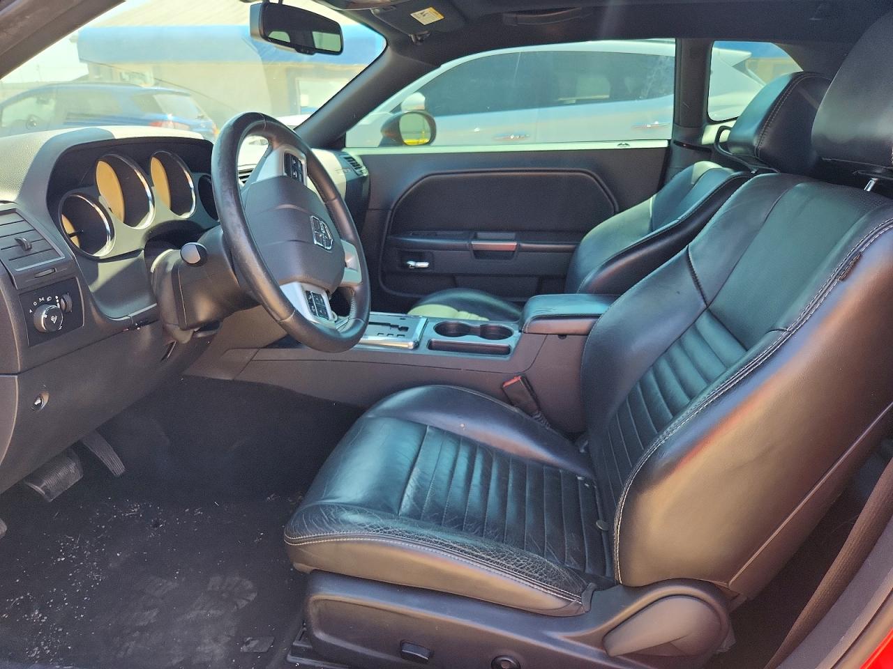 2014 Dodge Challenger Sxt Red vin: 2C3CDYAG6EH247722