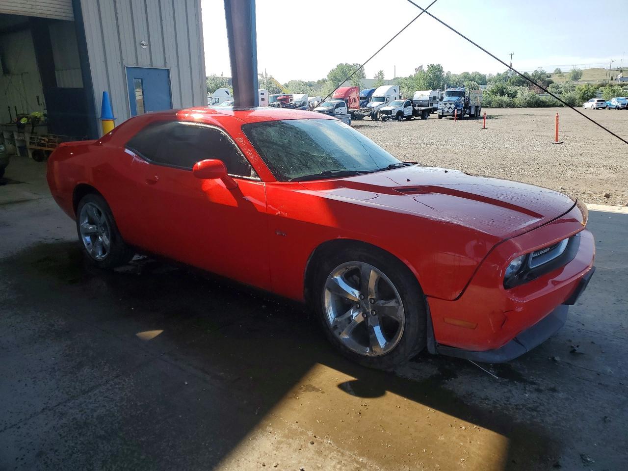2014 Dodge Challenger Sxt Красный vin: 2C3CDYAG6EH304226