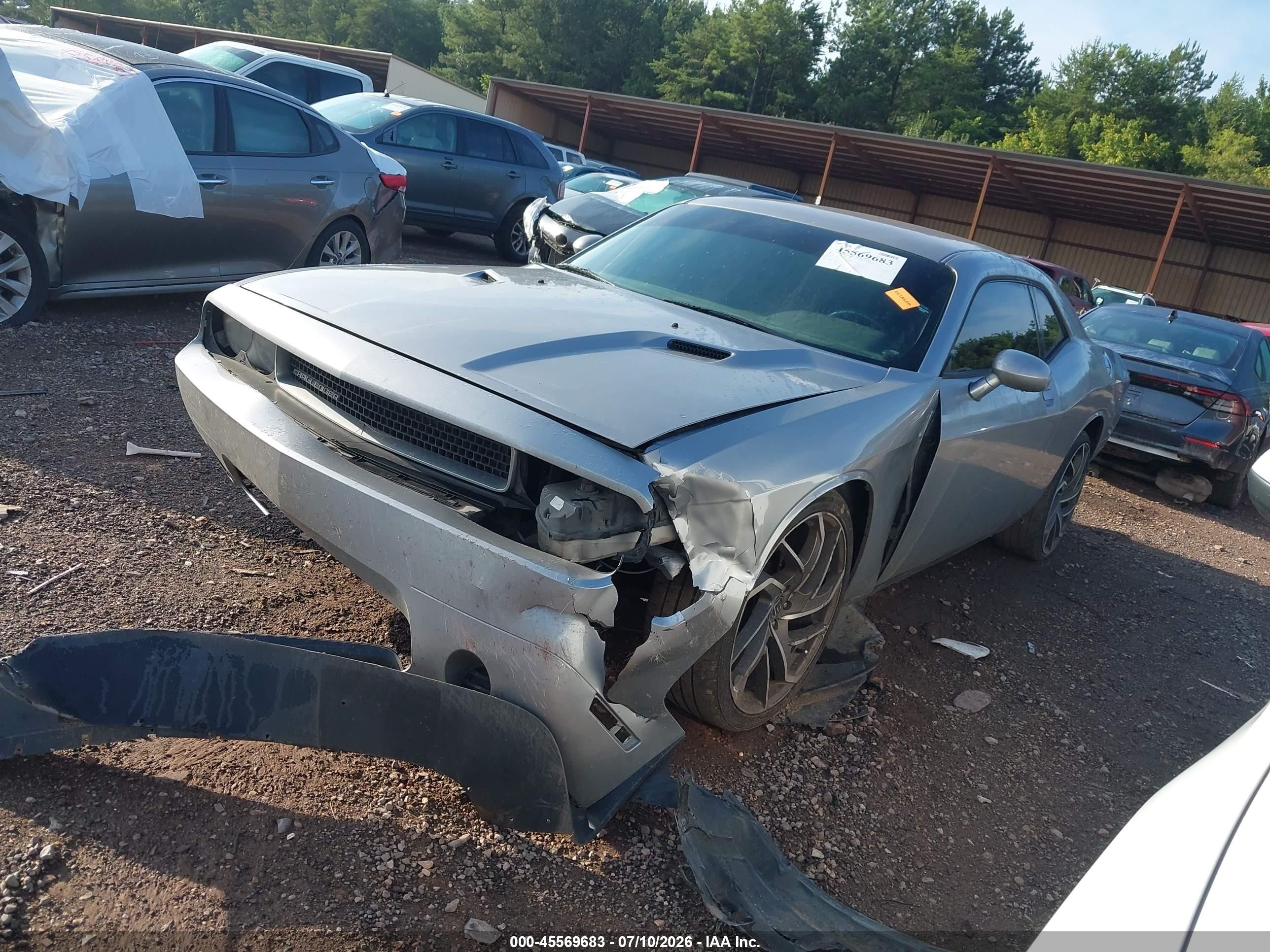 2013 Dodge Challenger Sxt Серебряный vin: 2C3CDYAG7DH569445
