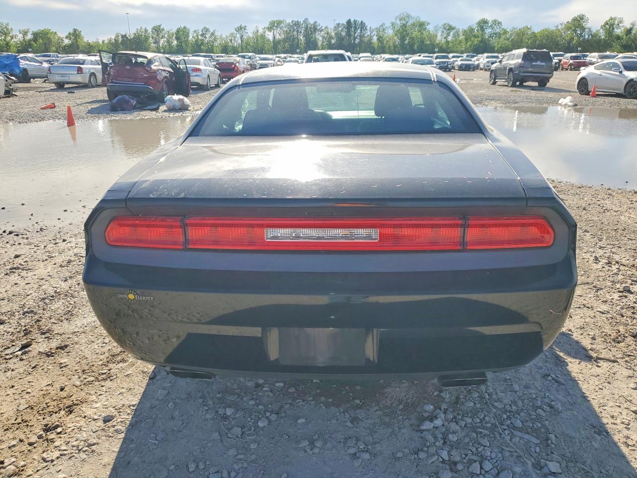 2013 Dodge Challenger Sxt Black vin: 2C3CDYAG7DH607854