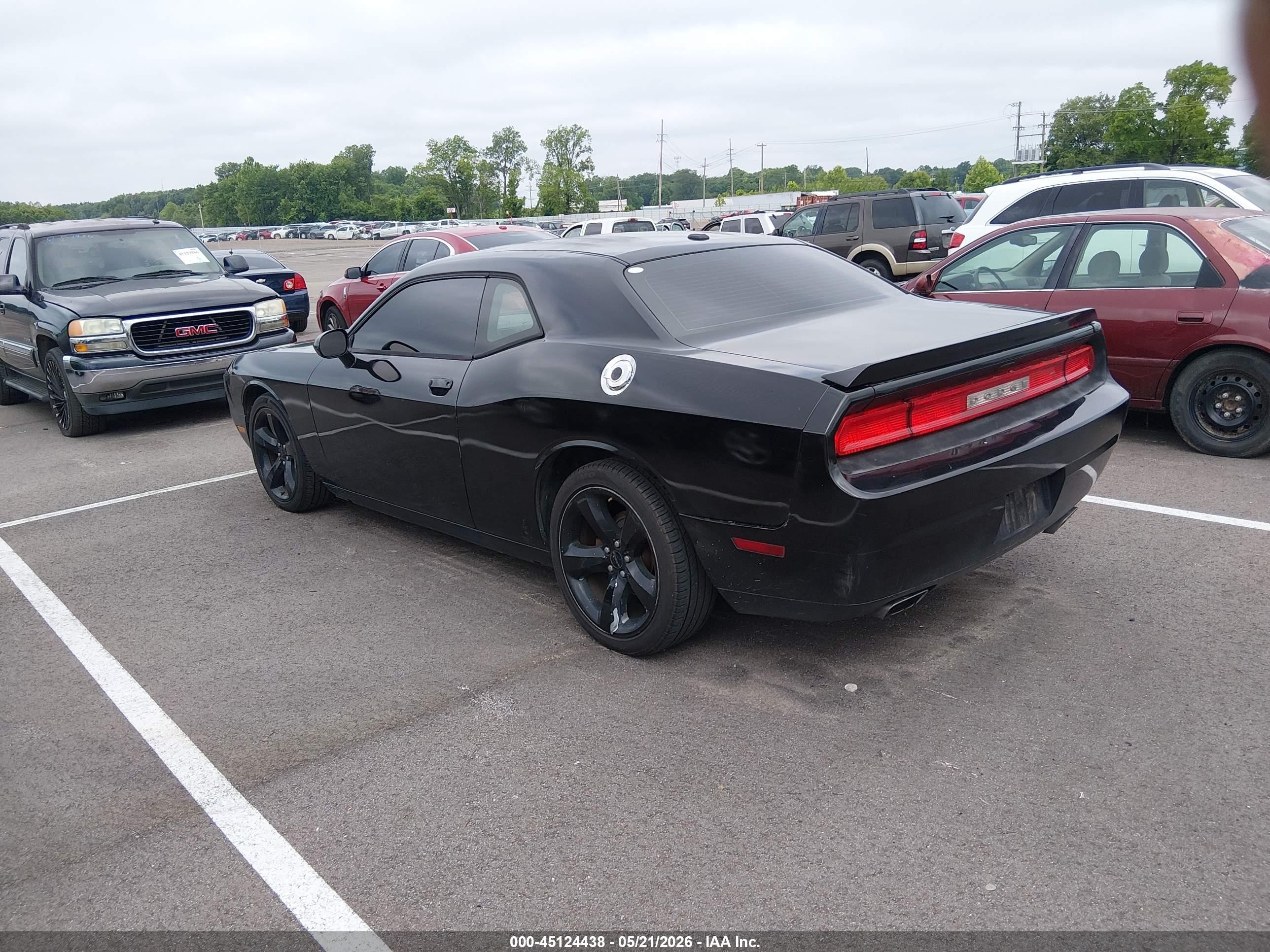 2013 Dodge Challenger Sxt Черный vin: 2C3CDYAG7DH686989