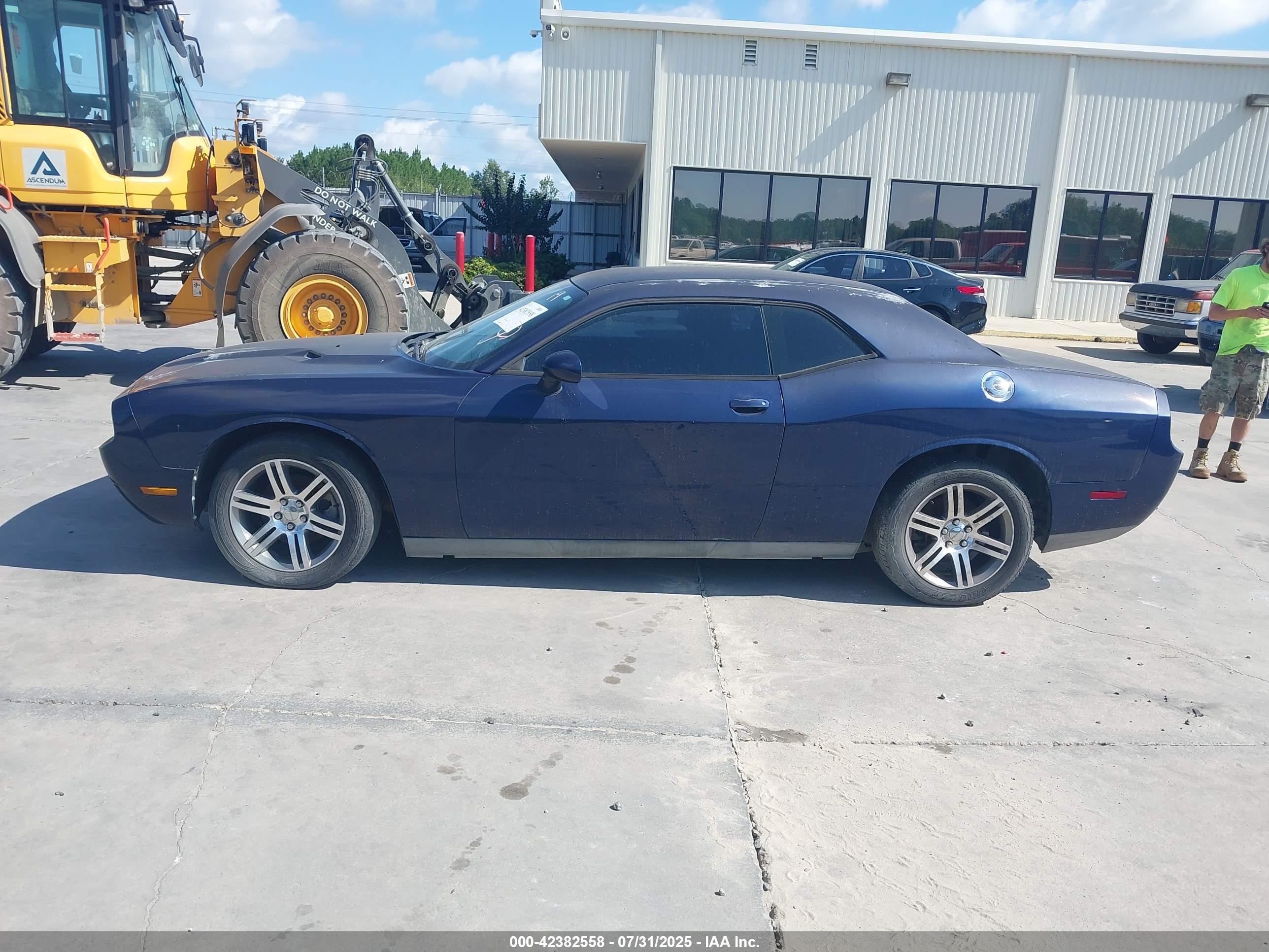 2013 Dodge Challenger Sxt vin: 2C3CDYAG7DH704987
