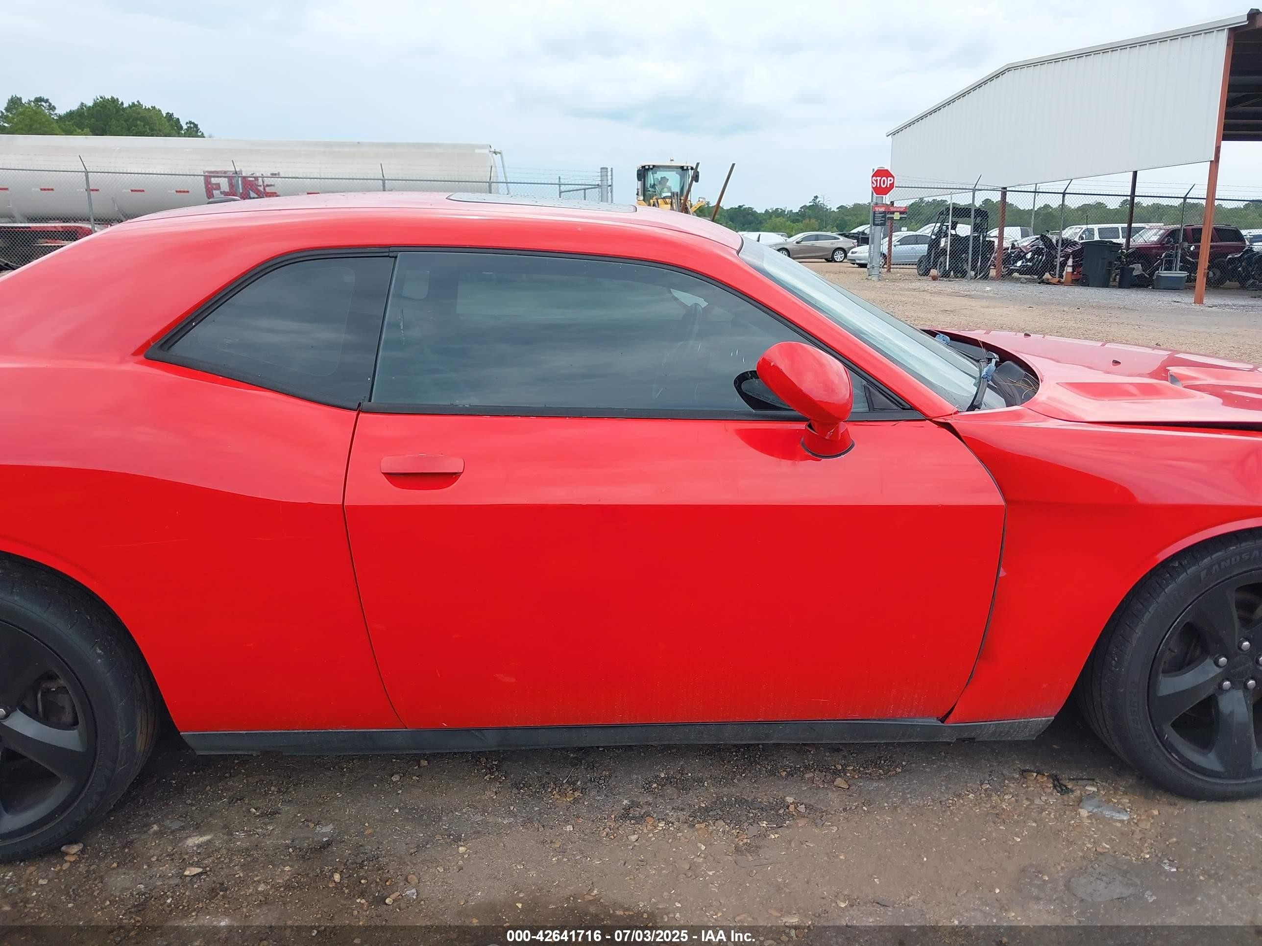 2014 Dodge Challenger Sxt Plus Red vin: 2C3CDYAG7EH123698