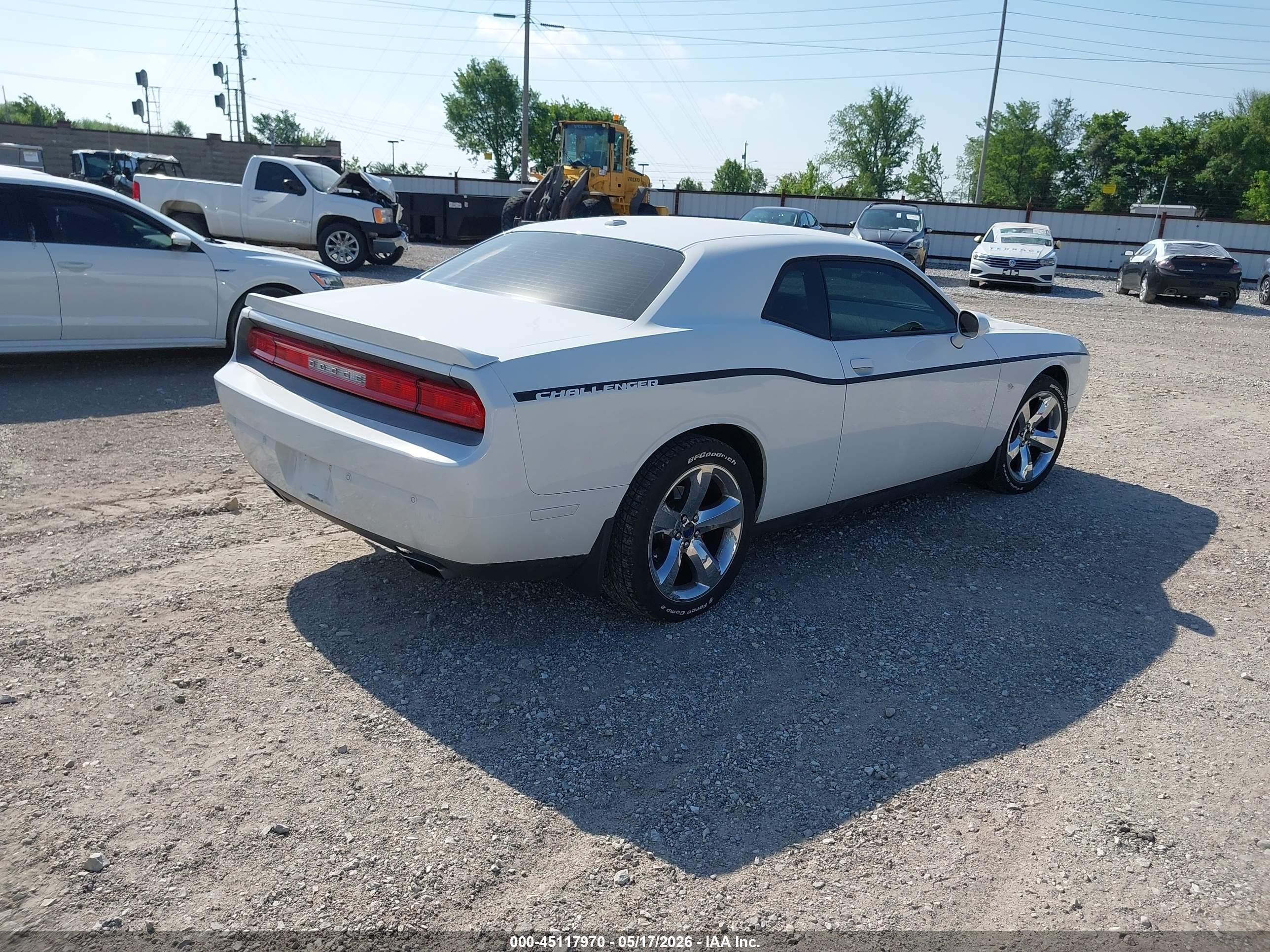 2014 Dodge Challenger Sxt White vin: 2C3CDYAG7EH177163