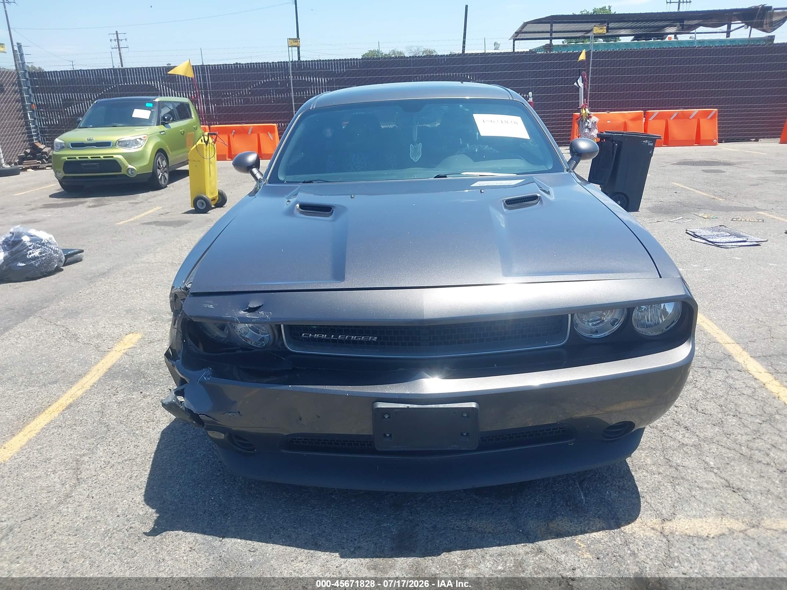2014 Dodge Challenger Sxt Gray vin: 2C3CDYAG7EH208394