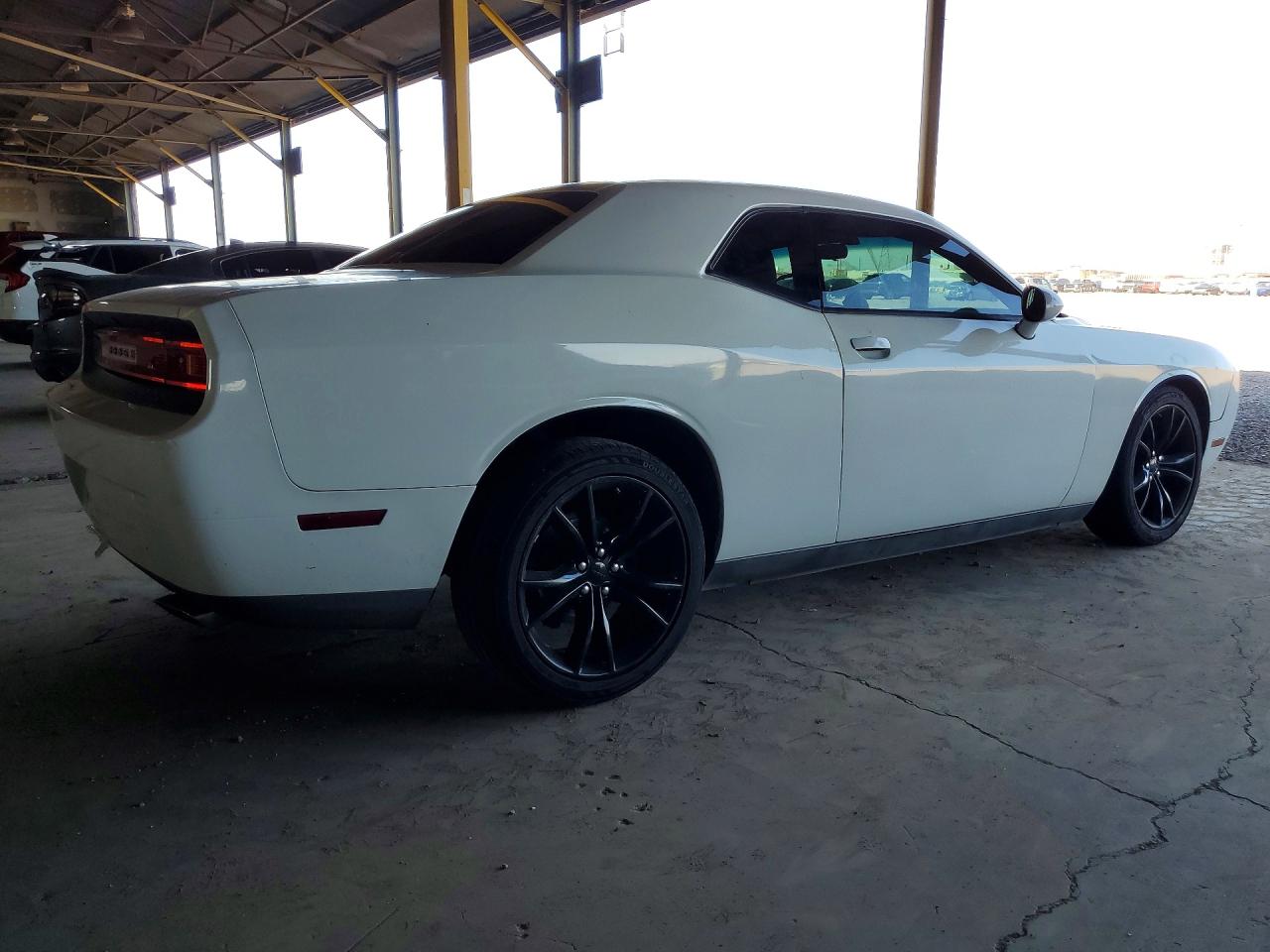2014 Dodge Challenger Sxt White vin: 2C3CDYAG7EH289820