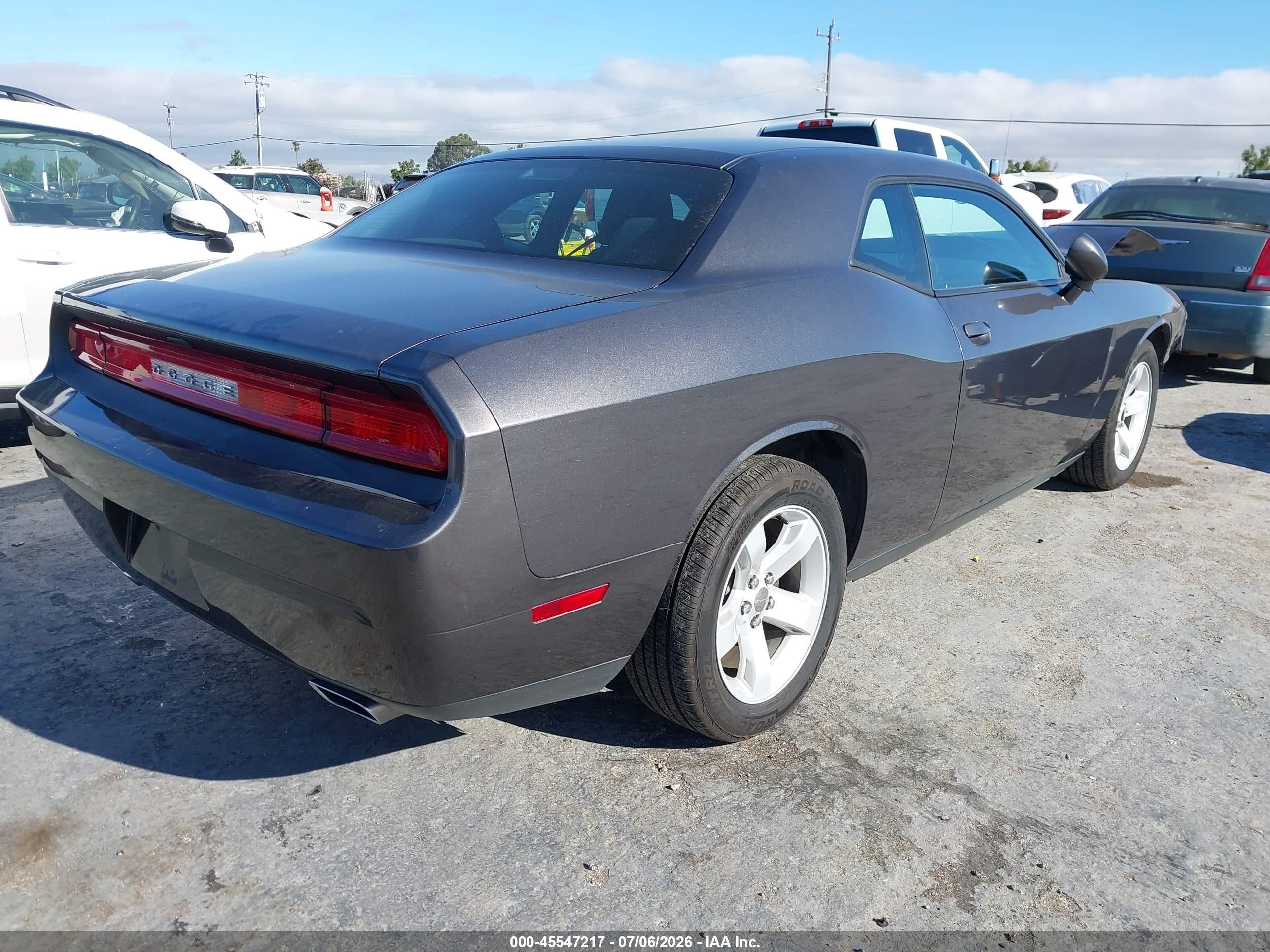 2014 Dodge Challenger Sxt Black vin: 2C3CDYAG7EH301996