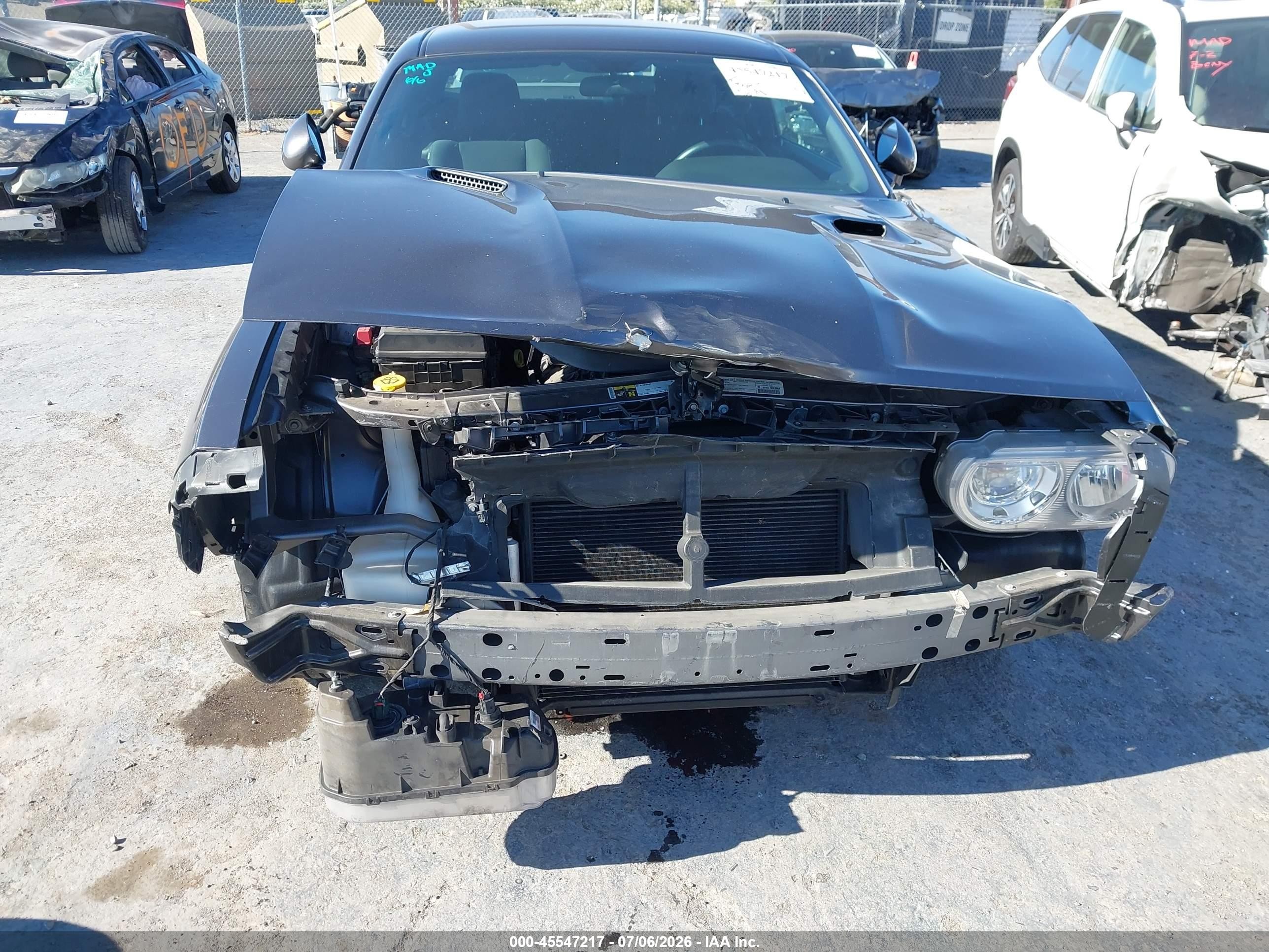 2014 Dodge Challenger Sxt Black vin: 2C3CDYAG7EH301996