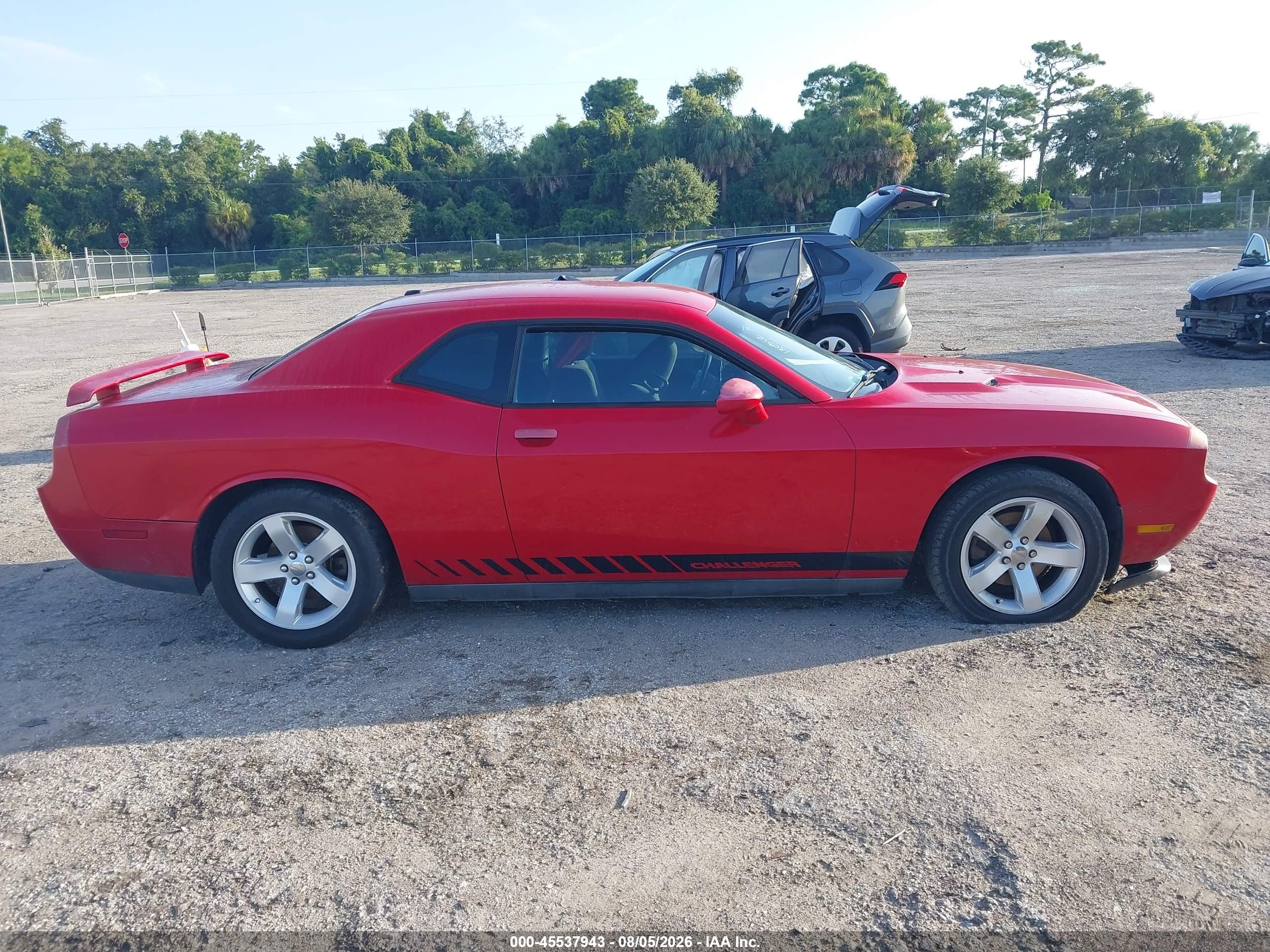 2012 Dodge Challenger Sxt Red vin: 2C3CDYAG8CH180215
