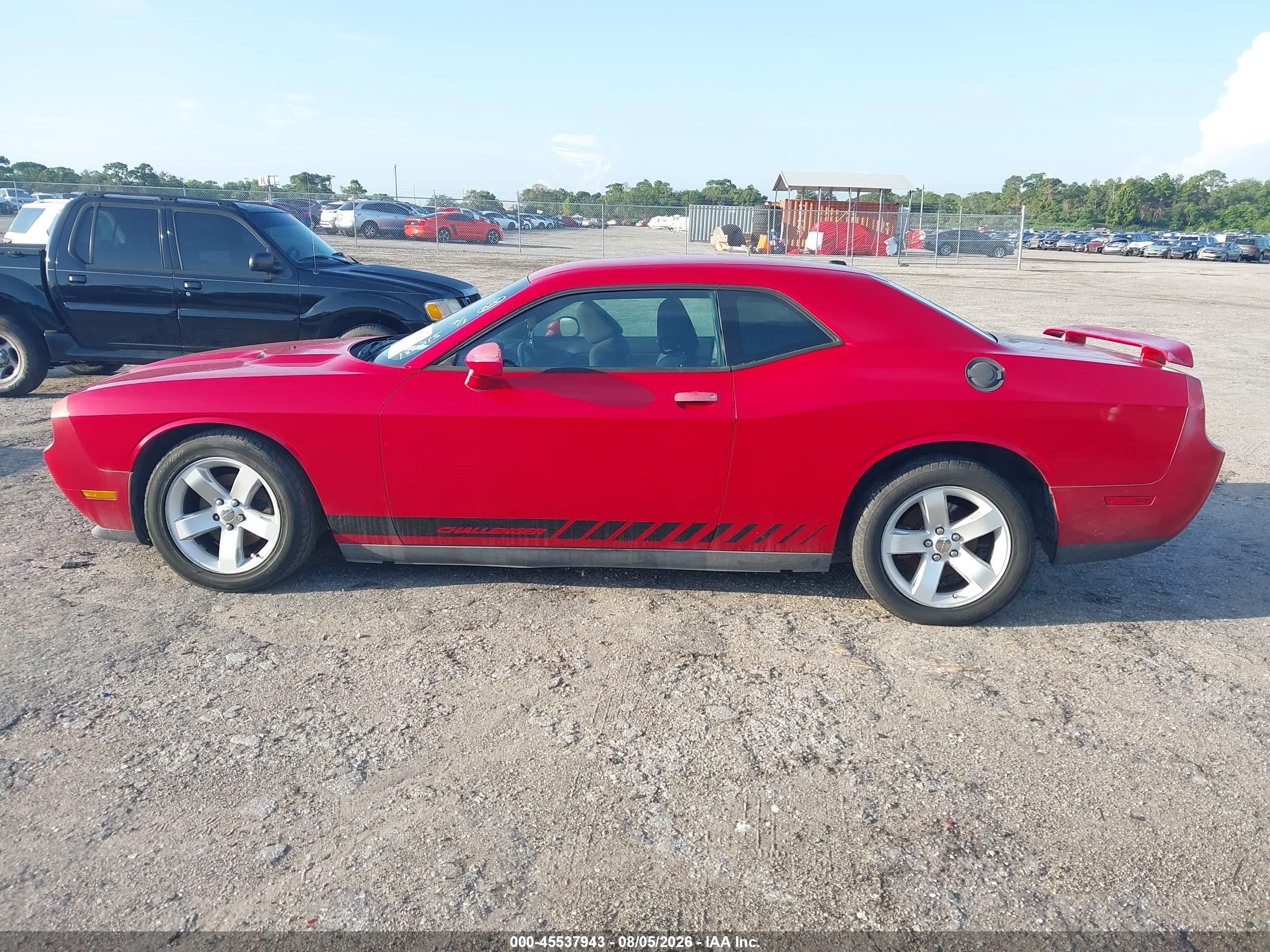 2012 Dodge Challenger Sxt Red vin: 2C3CDYAG8CH180215