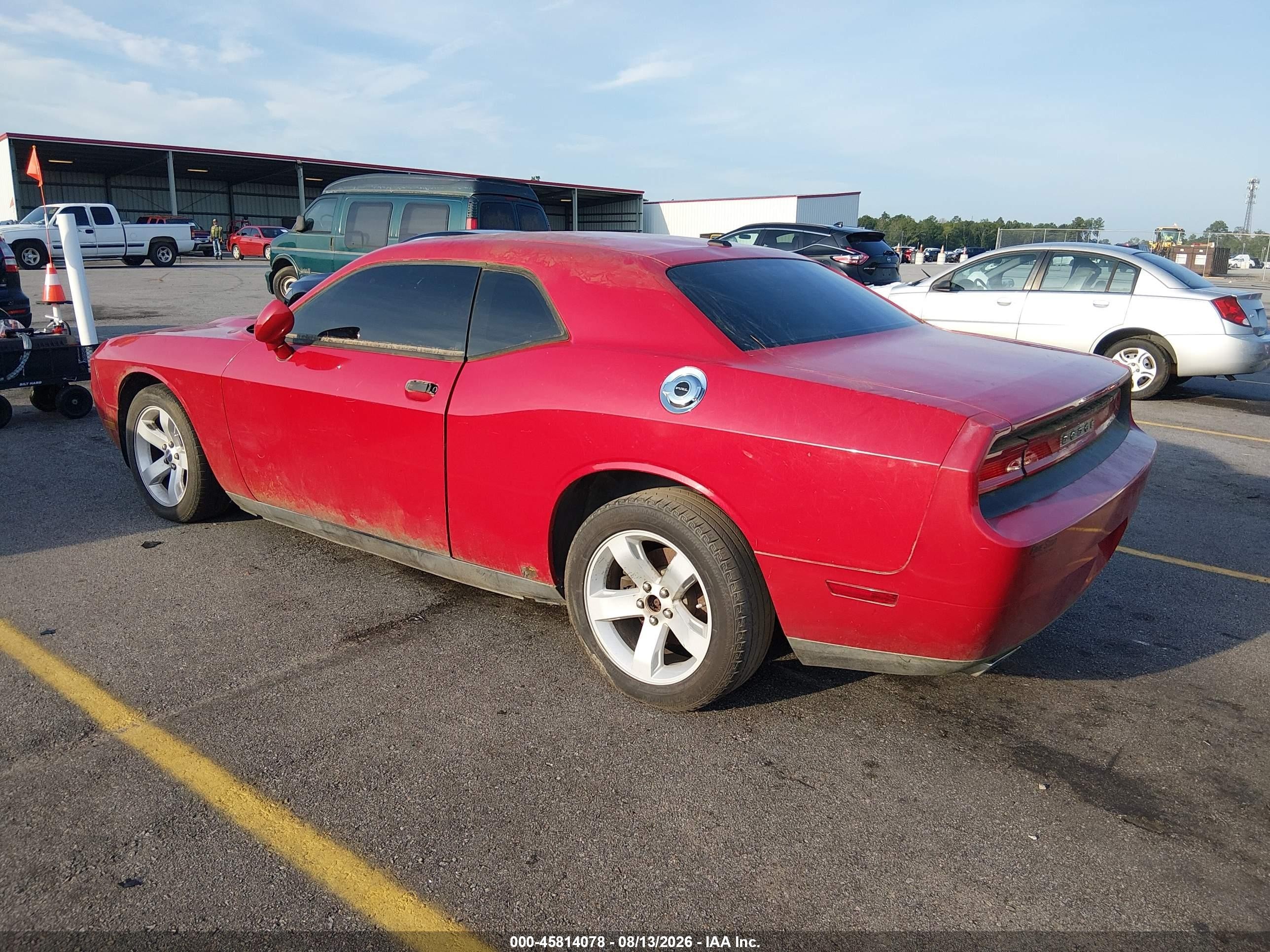 2013 Dodge Challenger Sxt Красный vin: 2C3CDYAG8DH549009