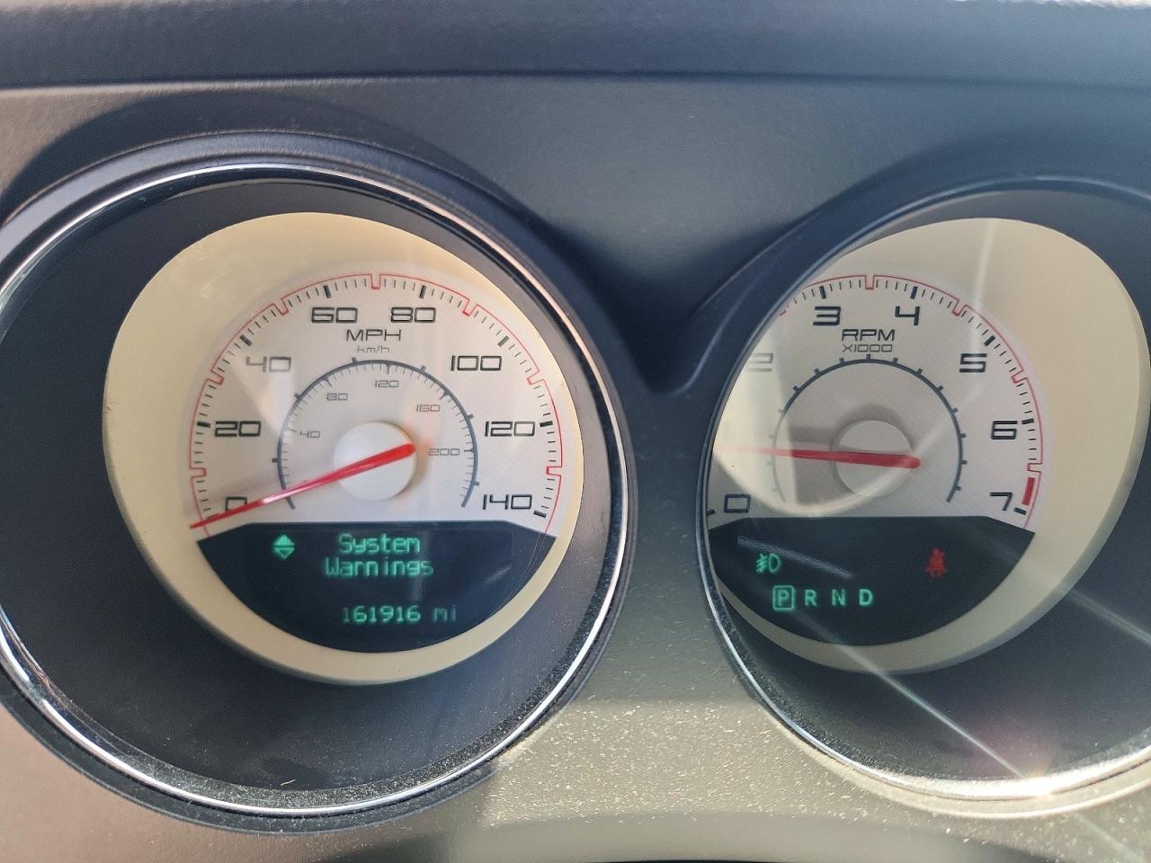 2013 Dodge Challenger Sxt White vin: 2C3CDYAG8DH693756