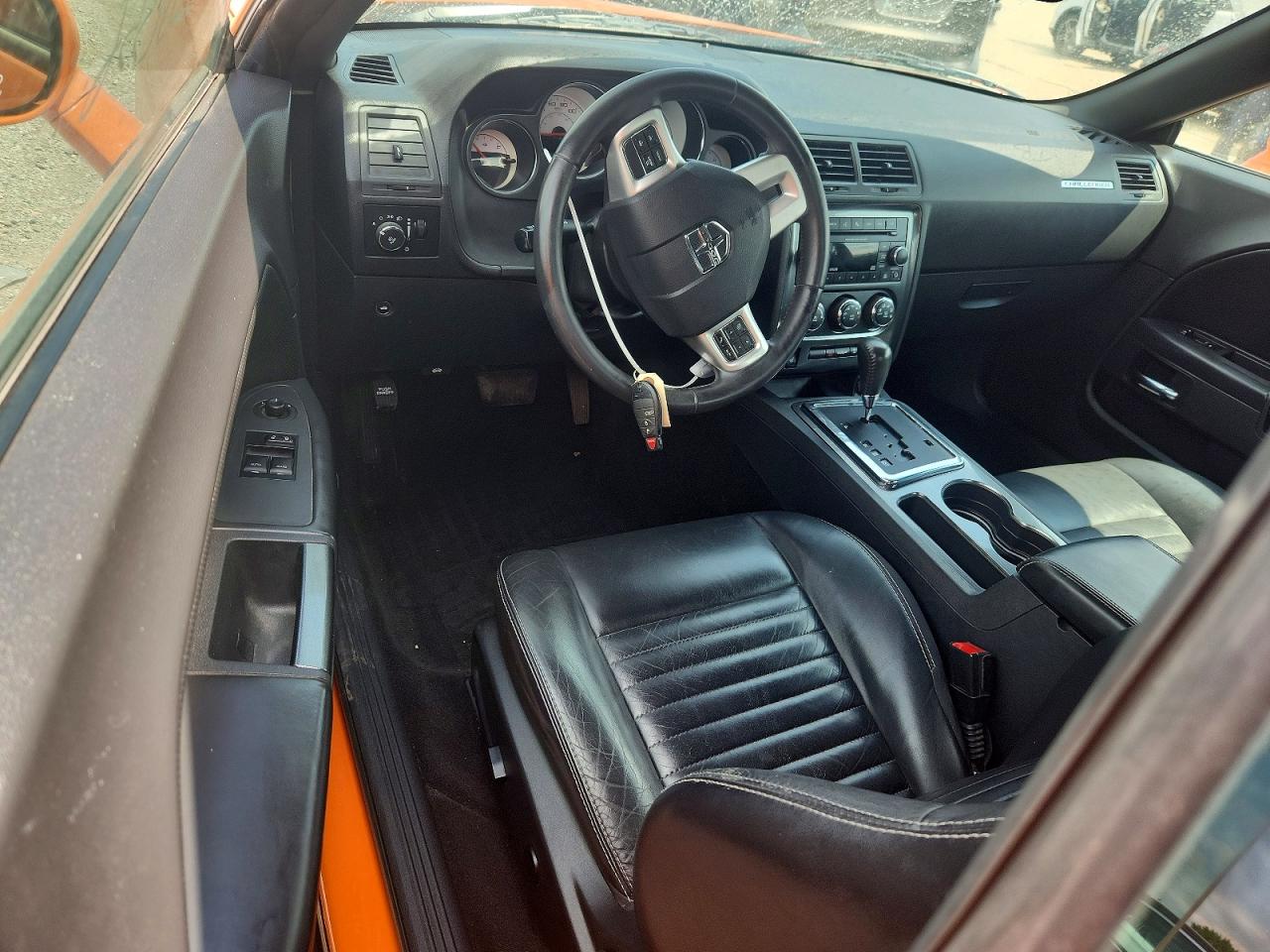 2014 Dodge Challenger Sxt Orange vin: 2C3CDYAG8EH213216