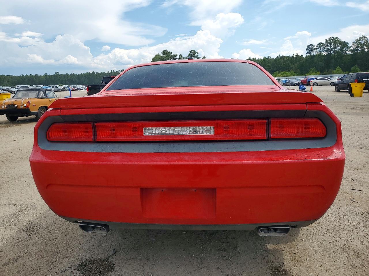 2014 Dodge Challenger Sxt Red vin: 2C3CDYAG8EH270418