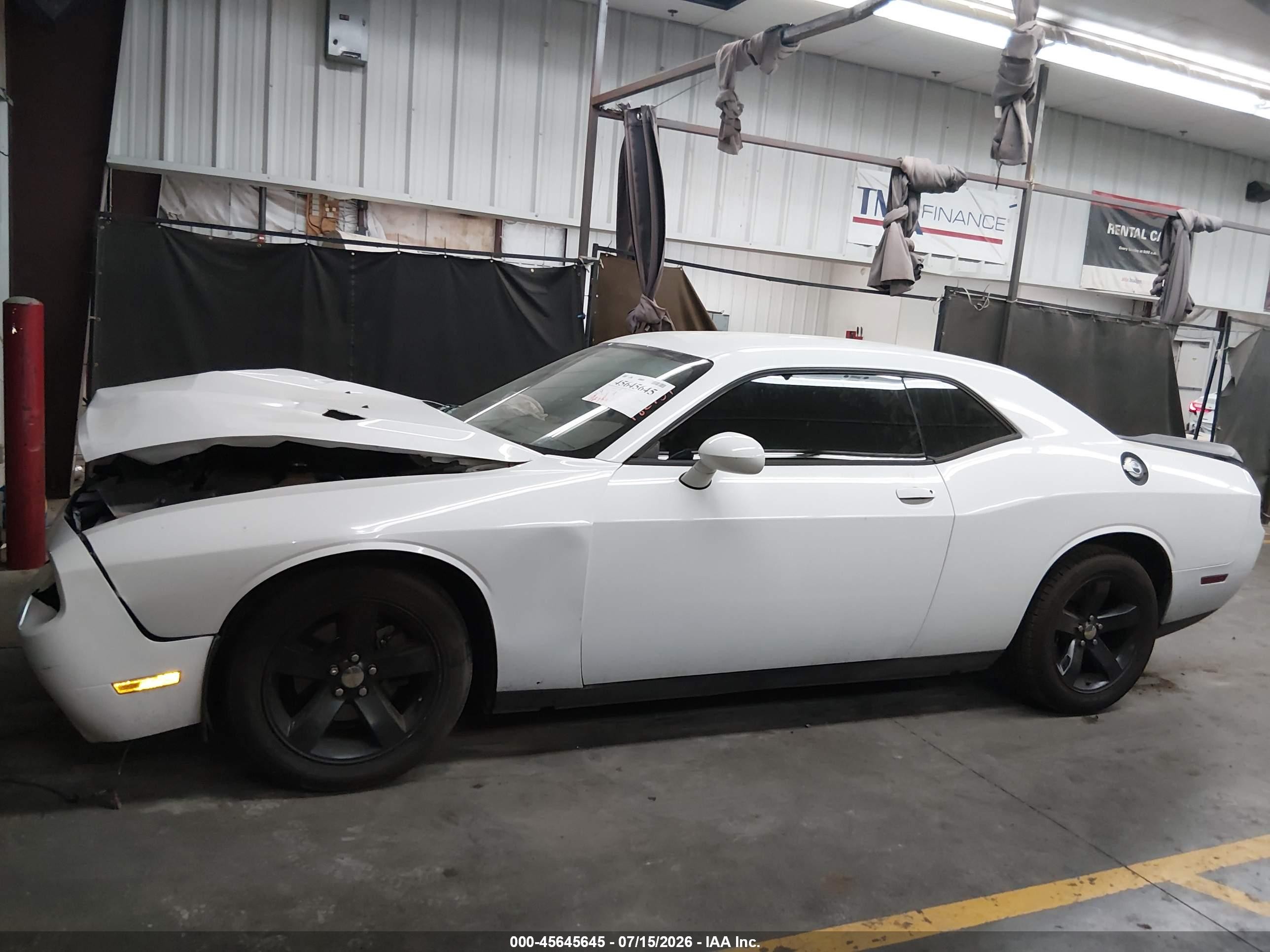 2013 Dodge Challenger Sxt White vin: 2C3CDYAG9DH501048