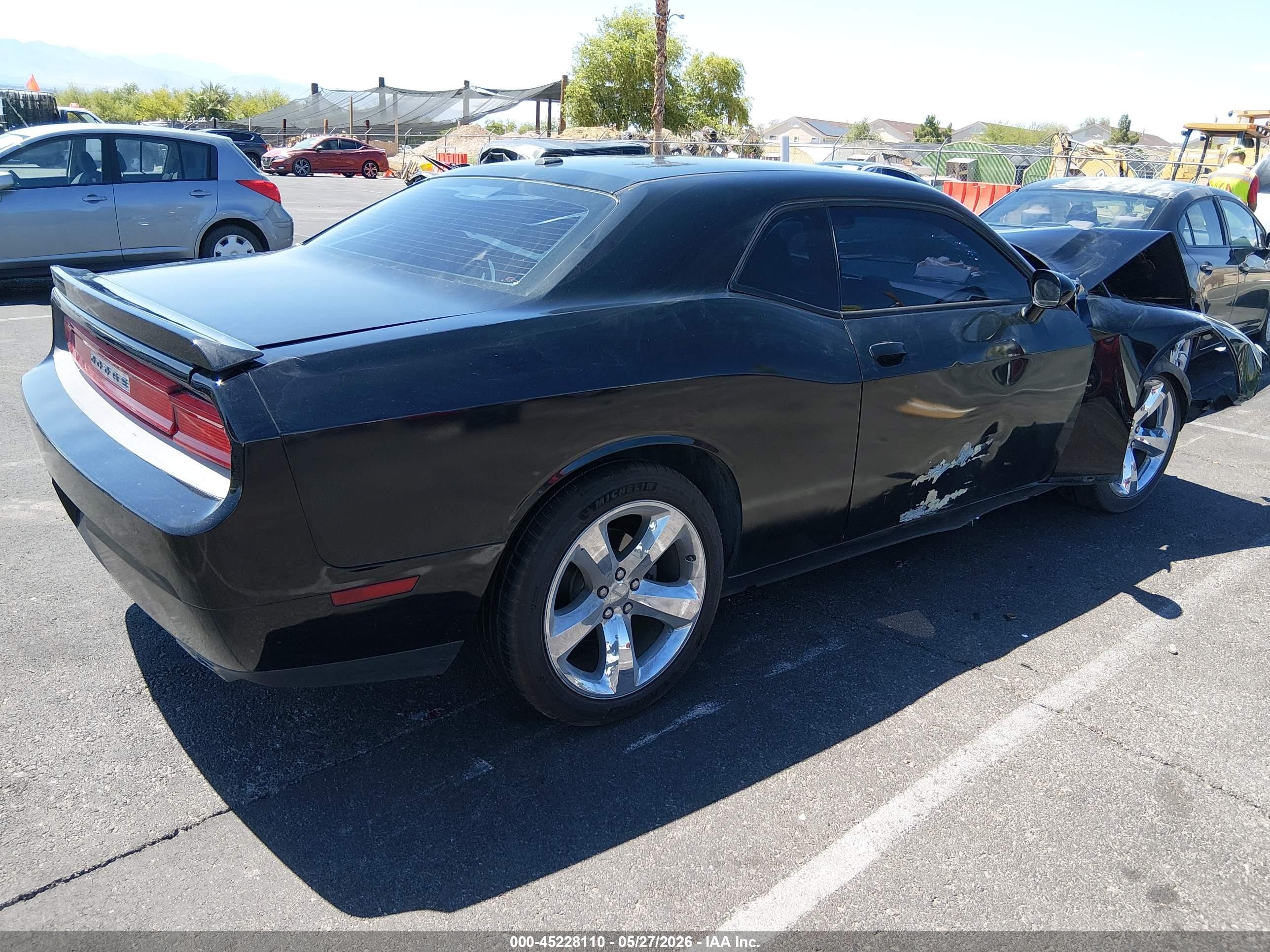 2013 Dodge Challenger Sxt Black vin: 2C3CDYAG9DH674343