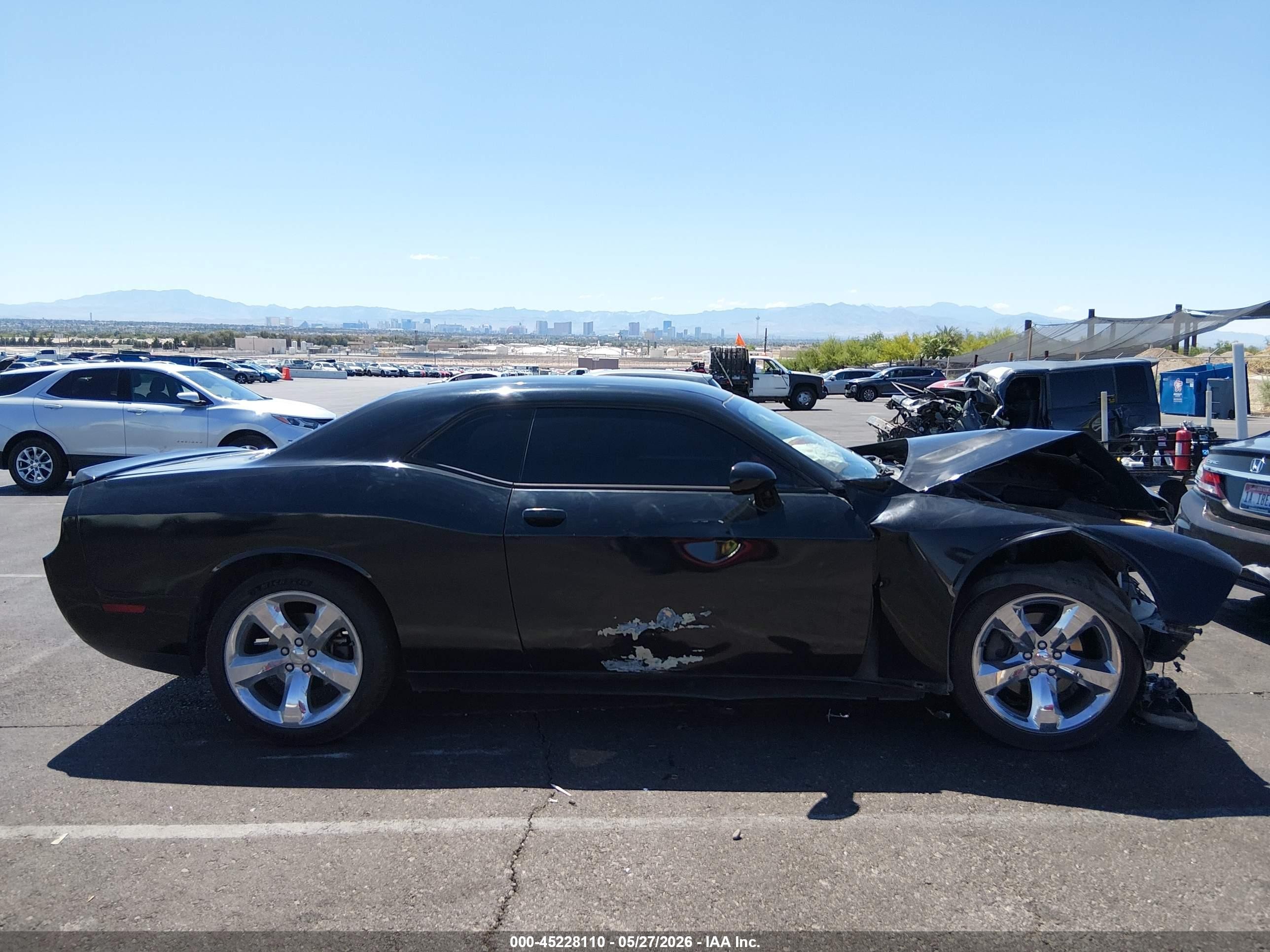 2013 Dodge Challenger Sxt Black vin: 2C3CDYAG9DH674343