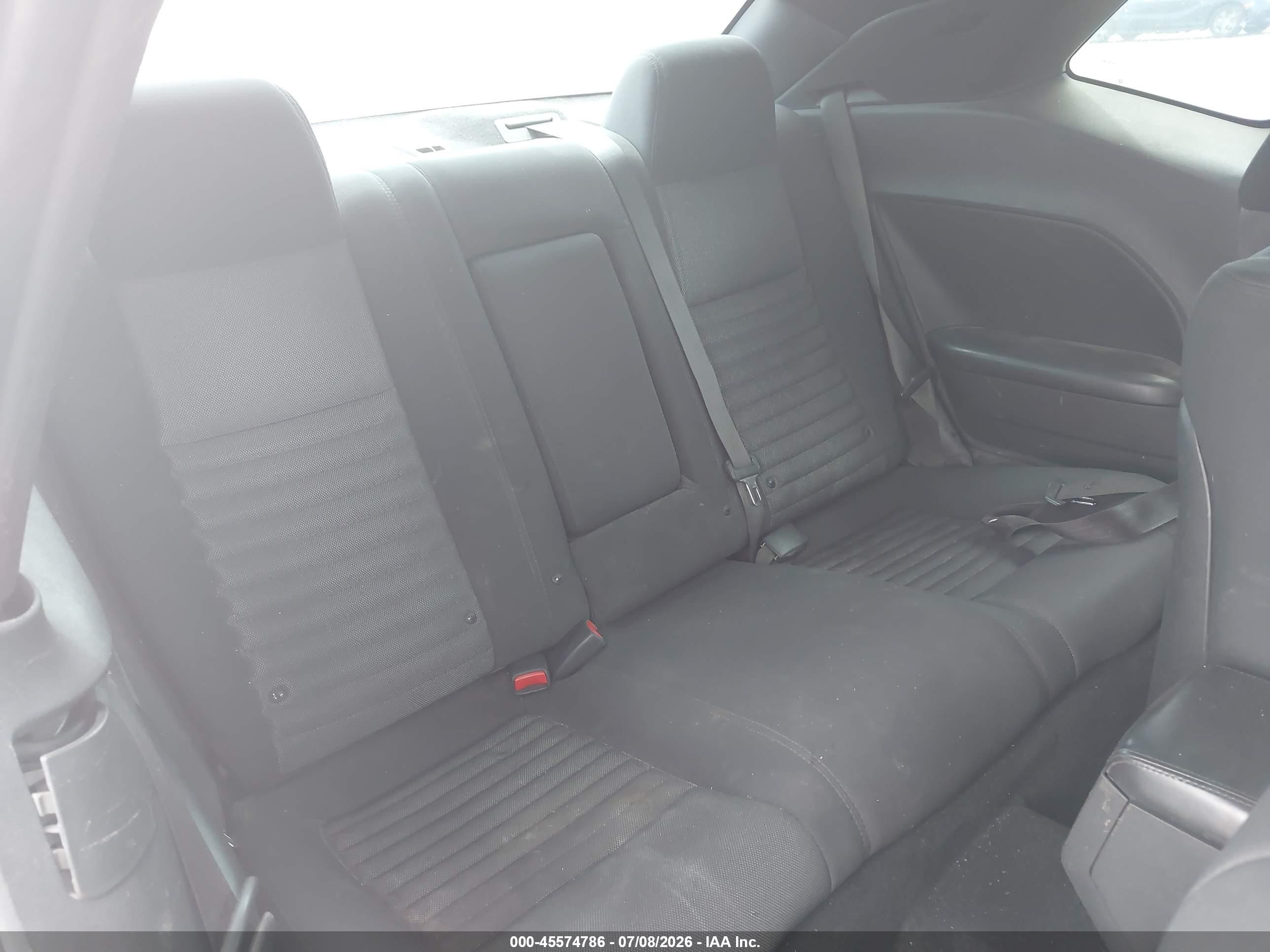 2014 Dodge Challenger Sxt White vin: 2C3CDYAG9EH101458