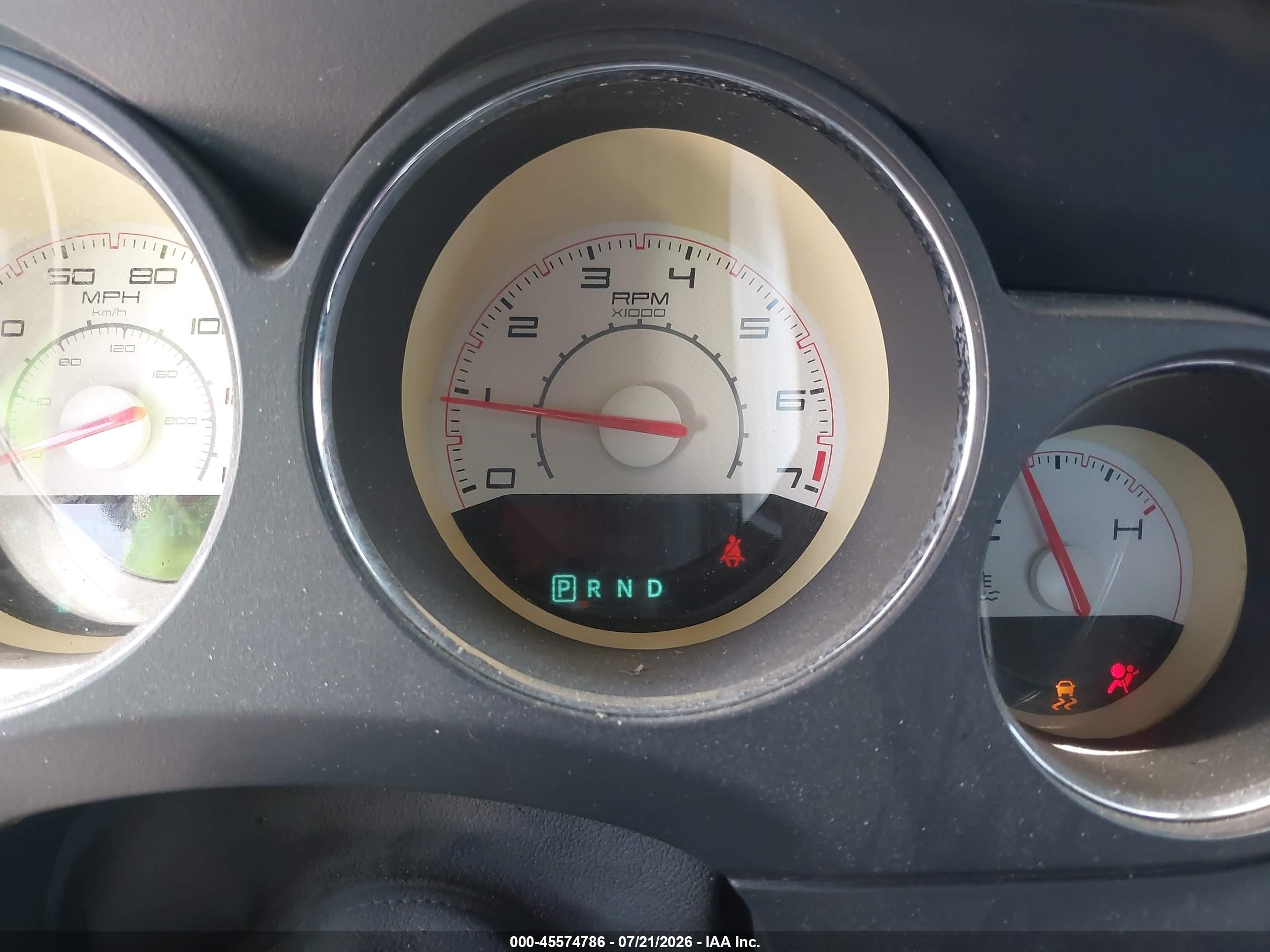 2014 Dodge Challenger Sxt White vin: 2C3CDYAG9EH101458