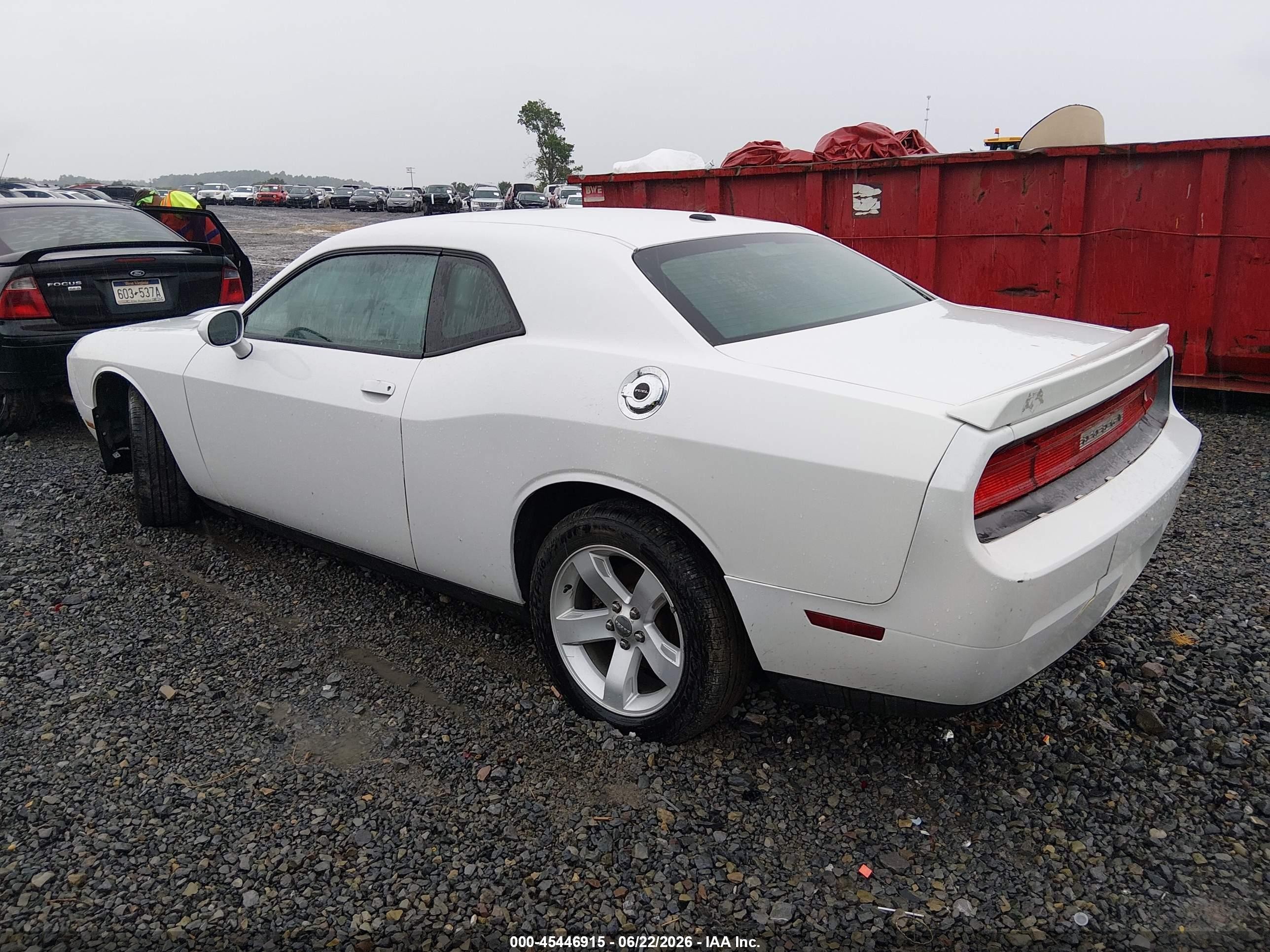 2014 Dodge Challenger Sxt White vin: 2C3CDYAG9EH110600