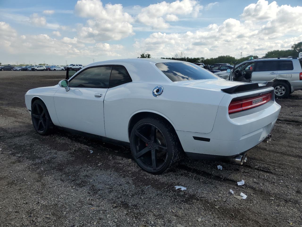 2014 Dodge Challenger Sxt White vin: 2C3CDYAG9EH126909