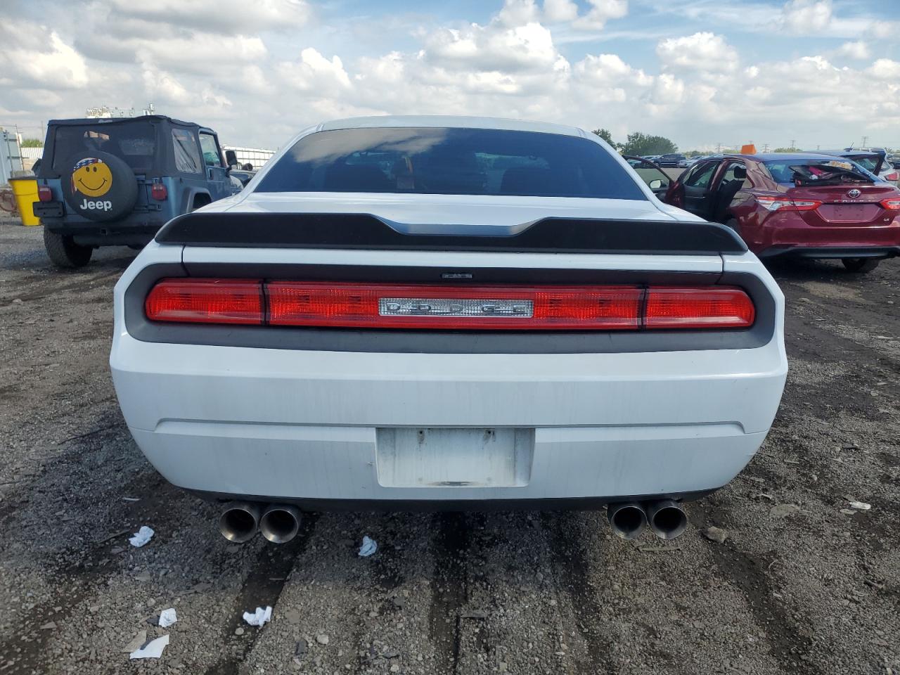 2014 Dodge Challenger Sxt White vin: 2C3CDYAG9EH126909