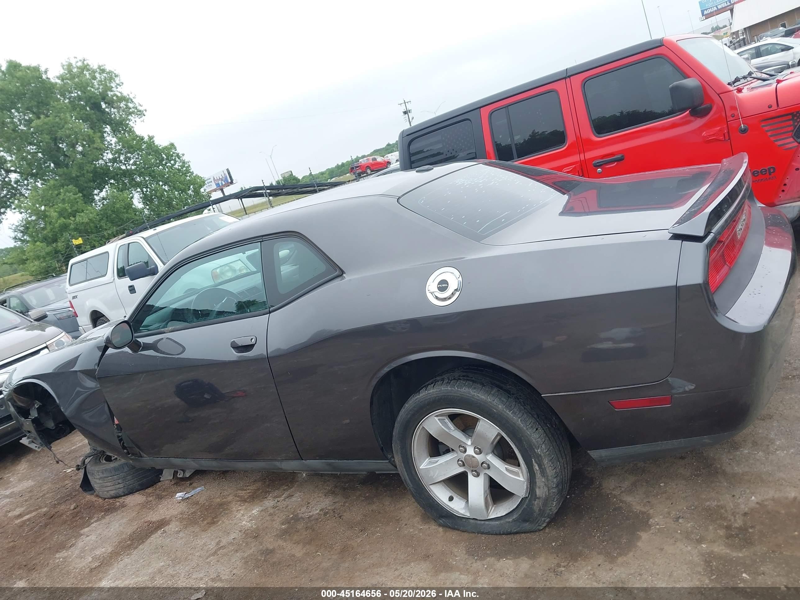 2014 Dodge Challenger Sxt Gray vin: 2C3CDYAG9EH153334