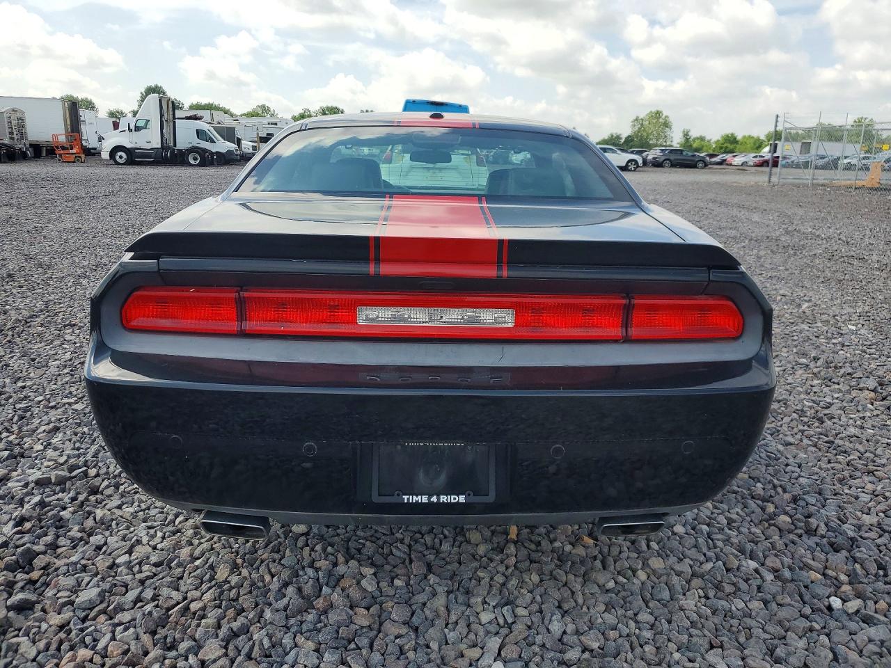 2014 Dodge Challenger Sxt Black vin: 2C3CDYAG9EH158341