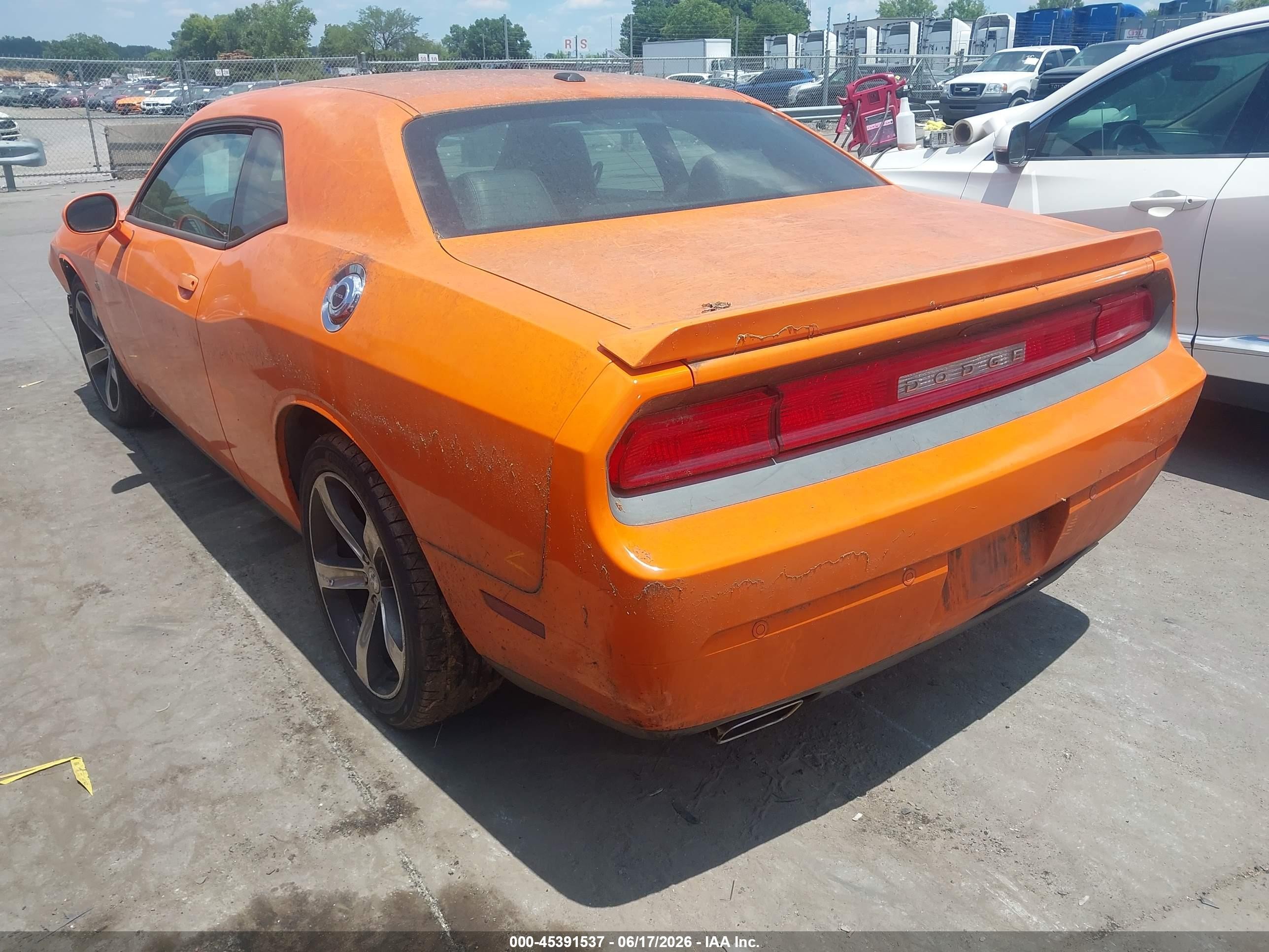 2014 Dodge Challenger Sxt 100th Anniversary Appearance Group Orange vin: 2C3CDYAG9EH277216