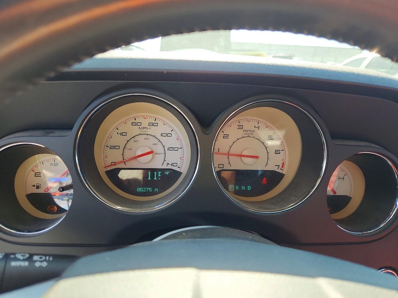 2013 Dodge Challenger Sxt White vin: 2C3CDYAGXDH579144