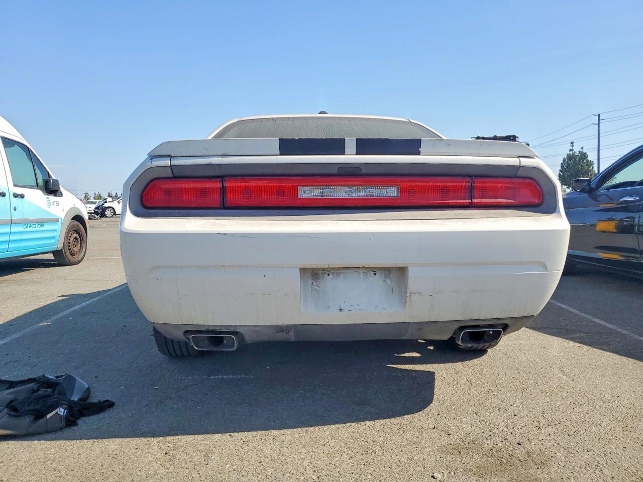 2013 Dodge Challenger Sxt White vin: 2C3CDYAGXDH649371