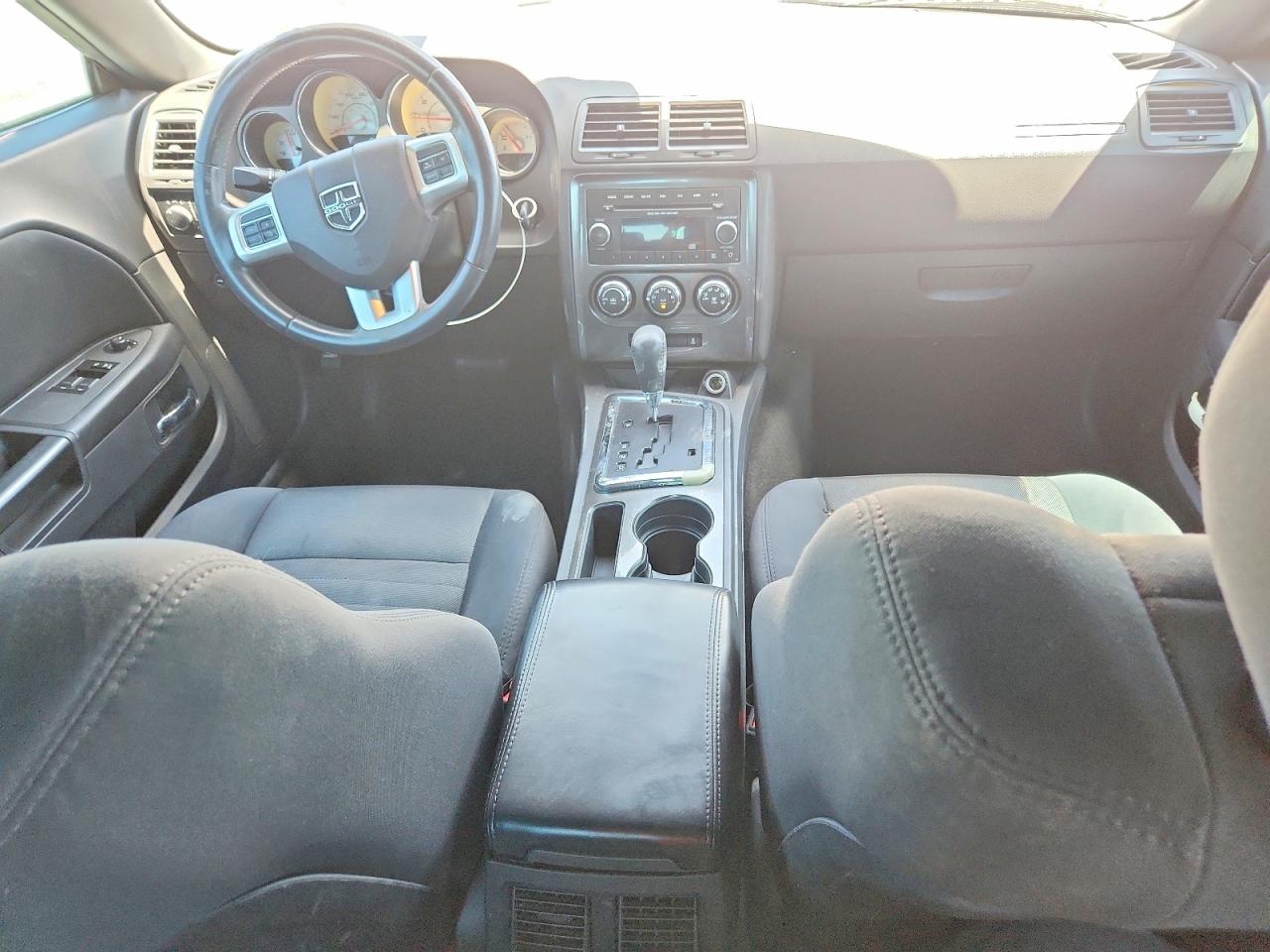2013 Dodge Challenger Sxt Silver vin: 2C3CDYAGXDH719208
