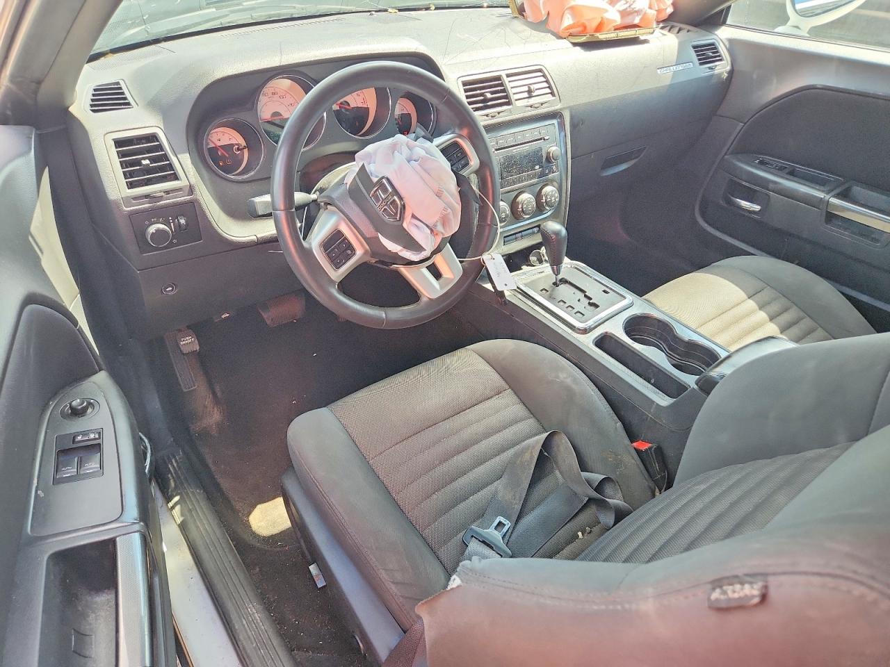 2014 Dodge Challenger Sxt White vin: 2C3CDYAGXEH230003