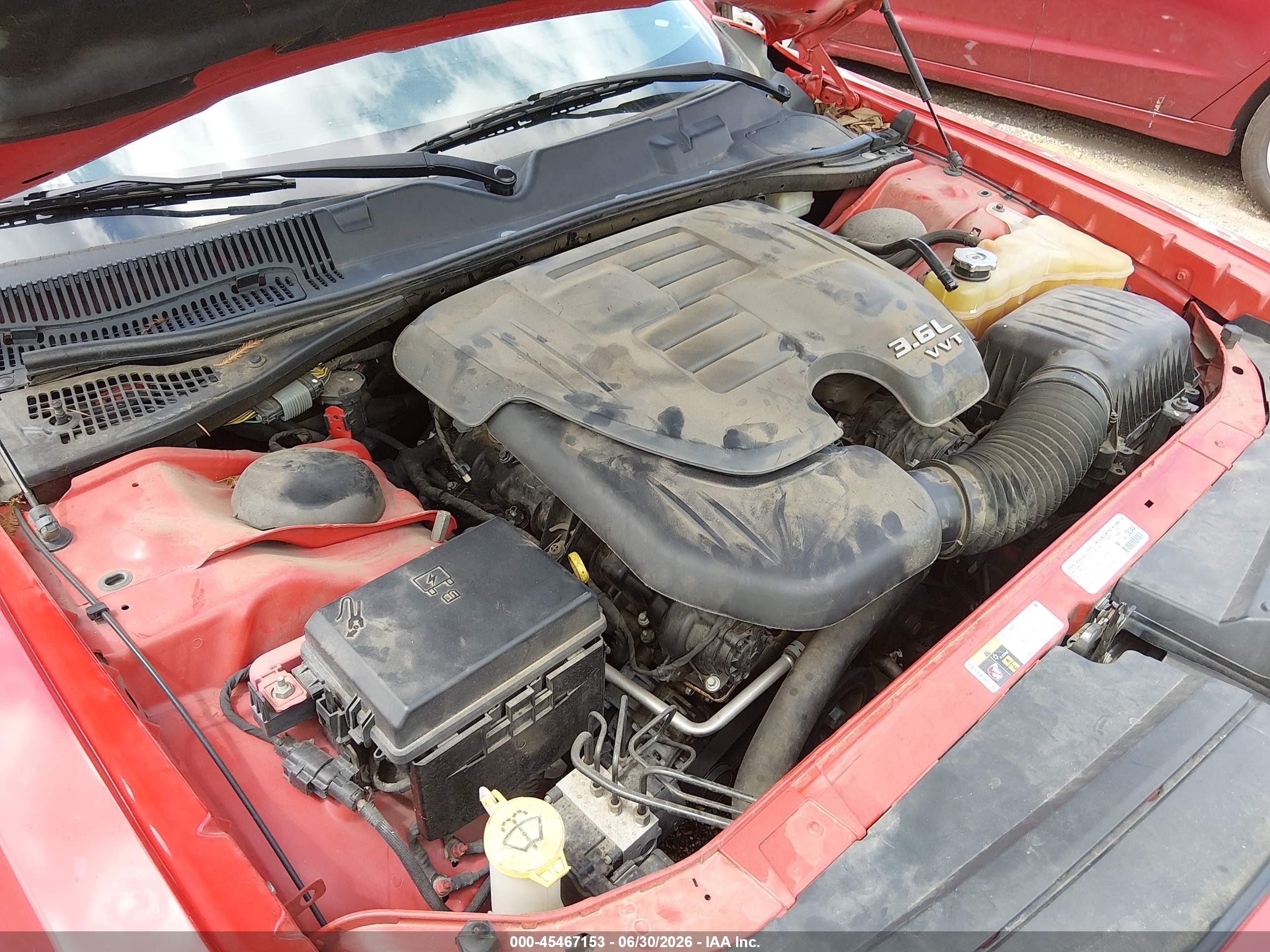2014 Dodge Challenger Sxt Red vin: 2C3CDYAGXEH232026