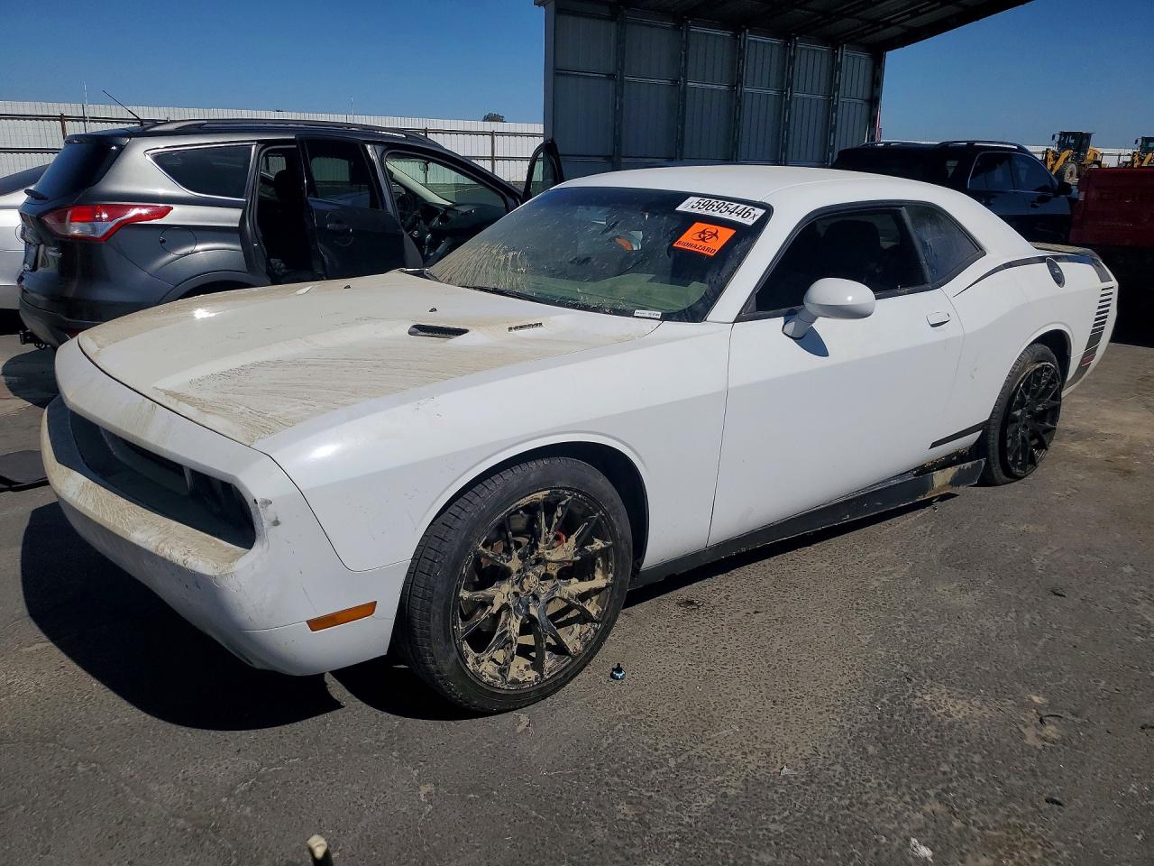 2013 Dodge Challenger R/t White vin: 2C3CDYBT0DH609084