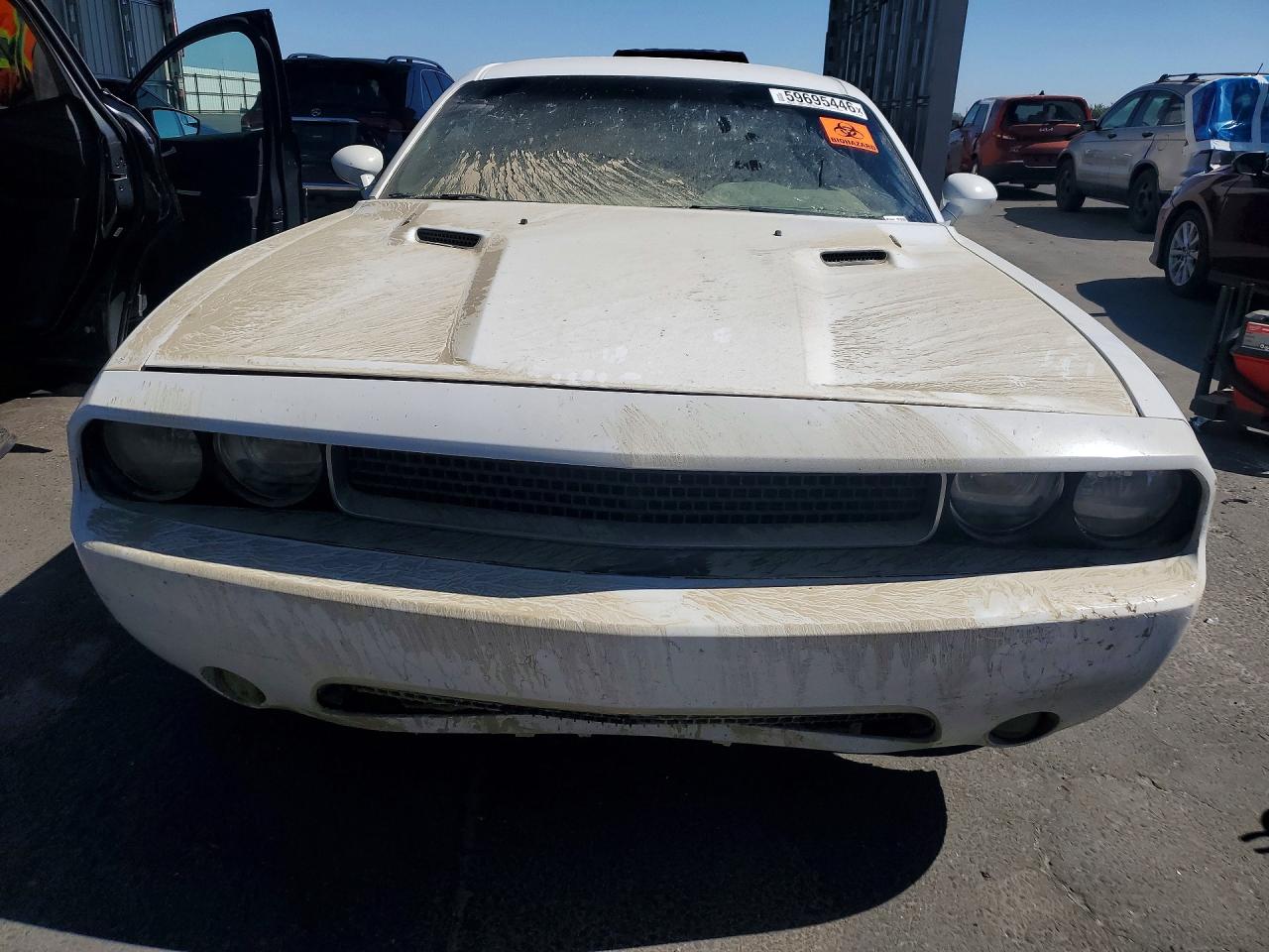 2013 Dodge Challenger R/t White vin: 2C3CDYBT0DH609084