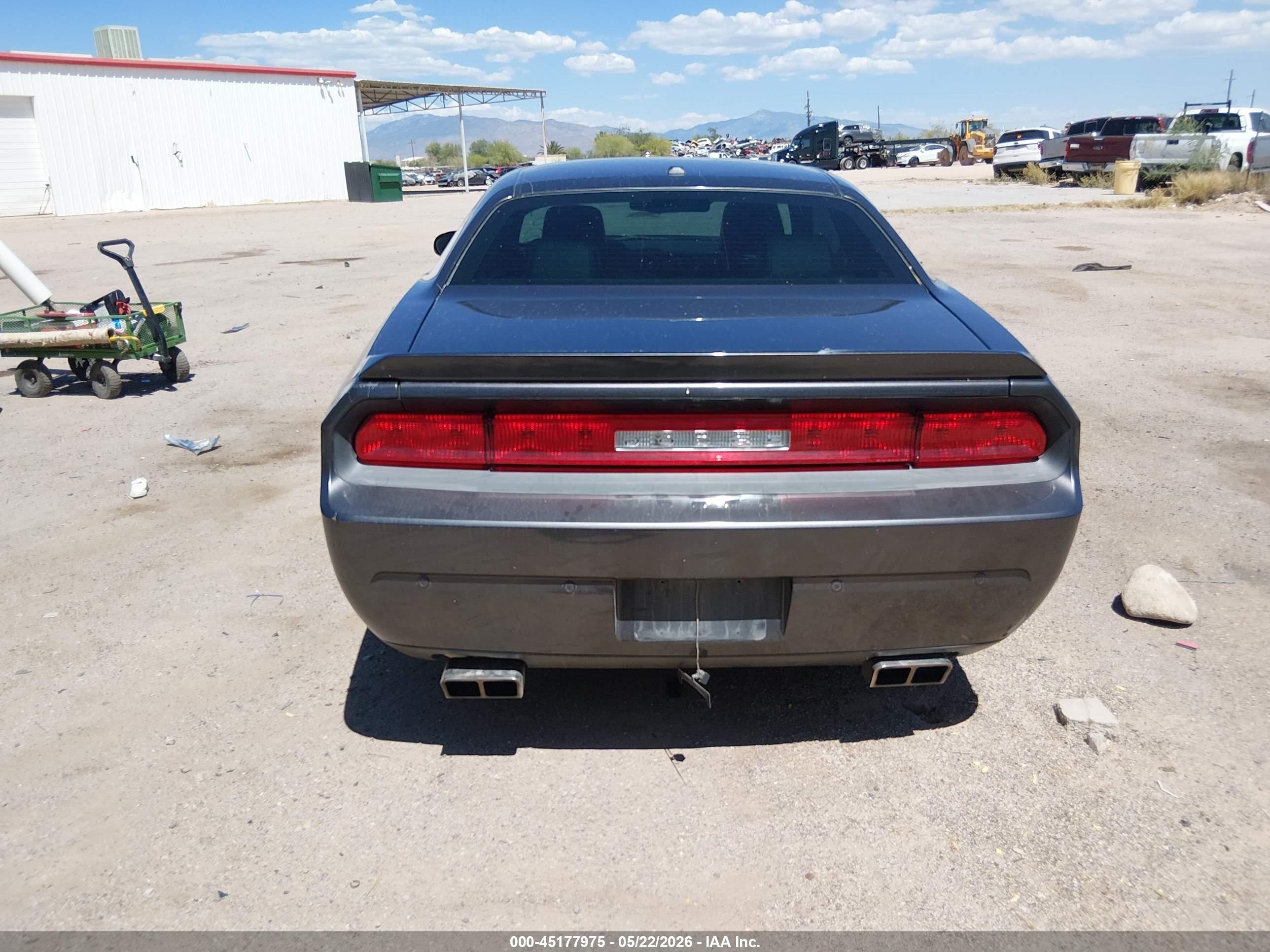 2013 Dodge Challenger R/t Black vin: 2C3CDYBT1DH653059