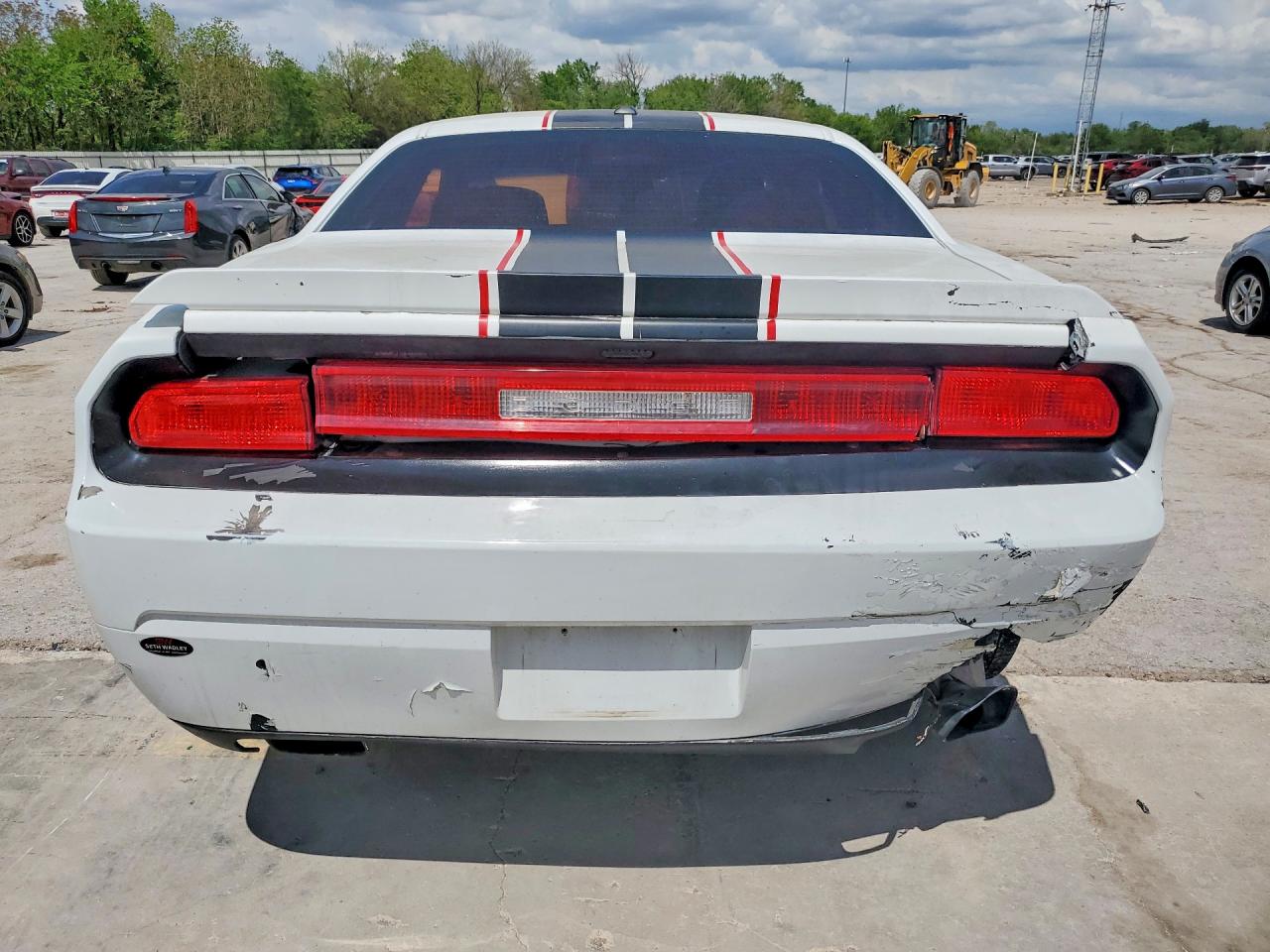 2014 Dodge Challenger R White vin: 2C3CDYBT1EH108898