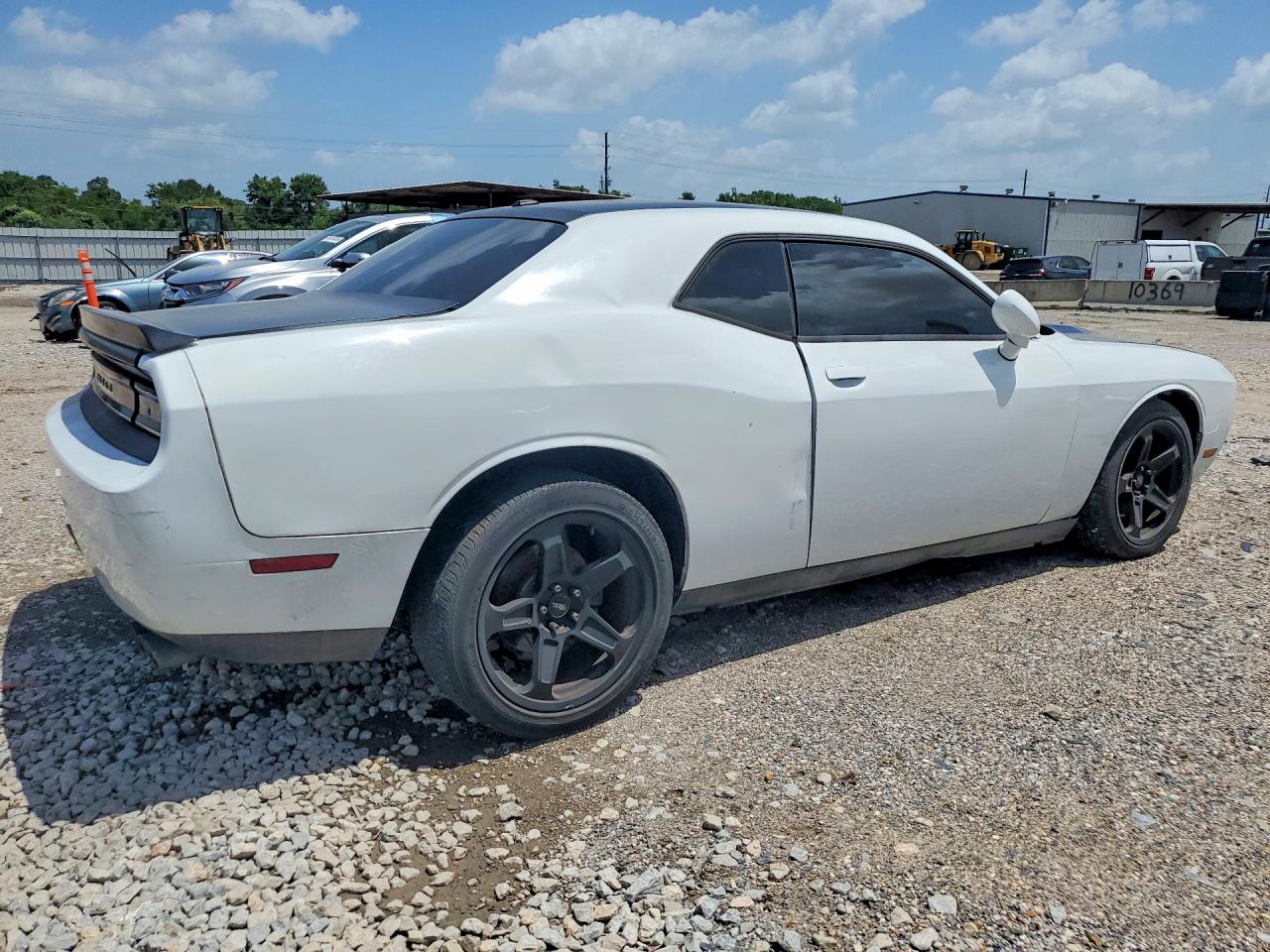 2013 Dodge Challenger R White vin: 2C3CDYBT2DH593597