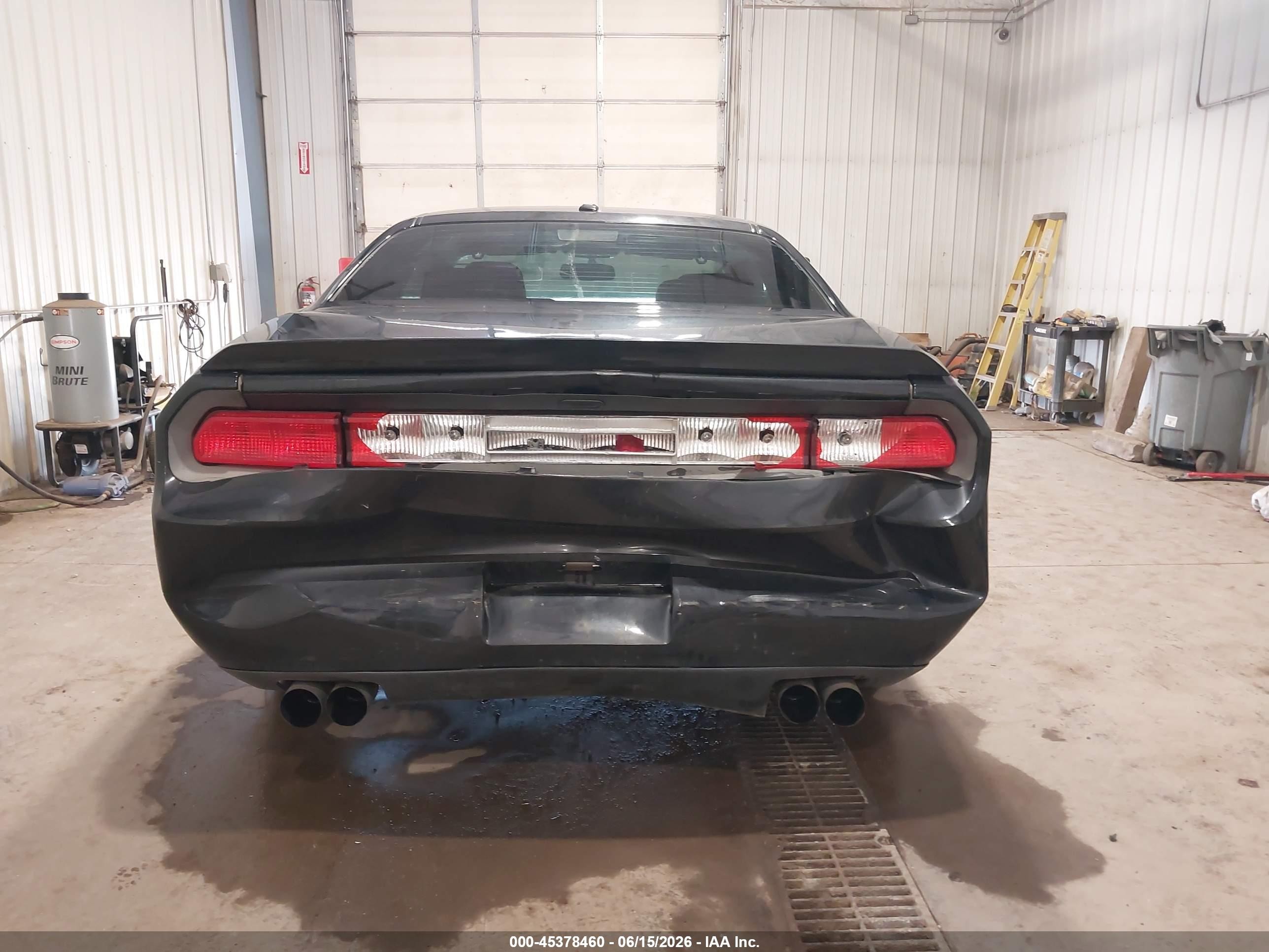 2013 Dodge Challenger R/t Black vin: 2C3CDYBT2DH651112