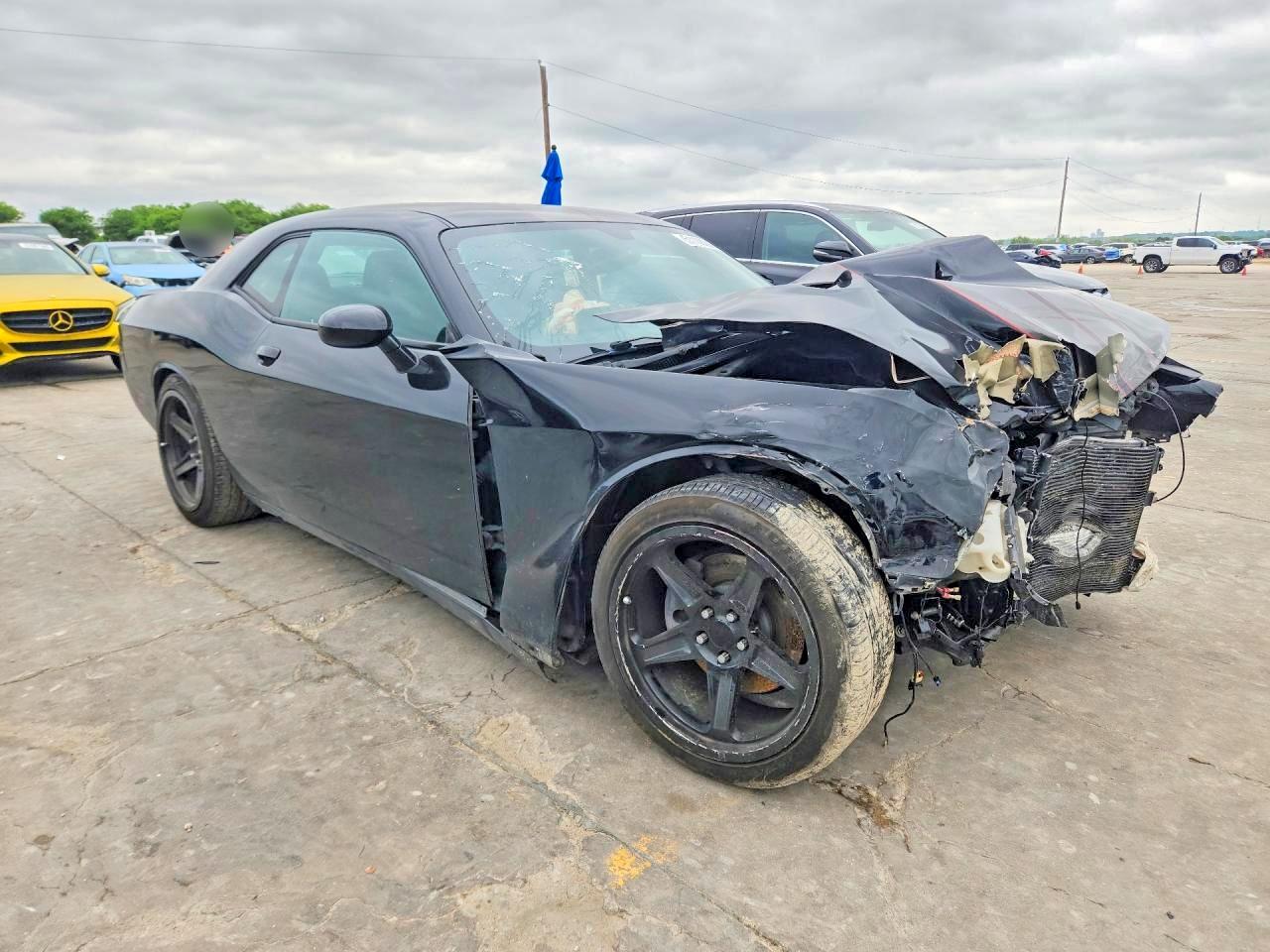 2013 Dodge Challenger Black vin: 2C3CDYBT2DH662613