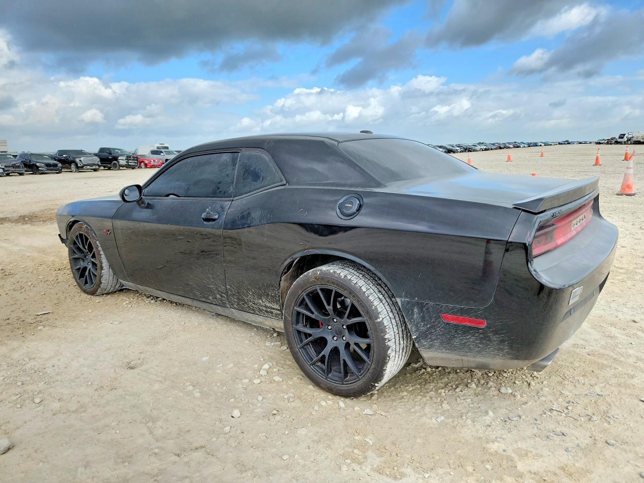 2013 Dodge Challenger R/t Black vin: 2C3CDYBT2DH685910