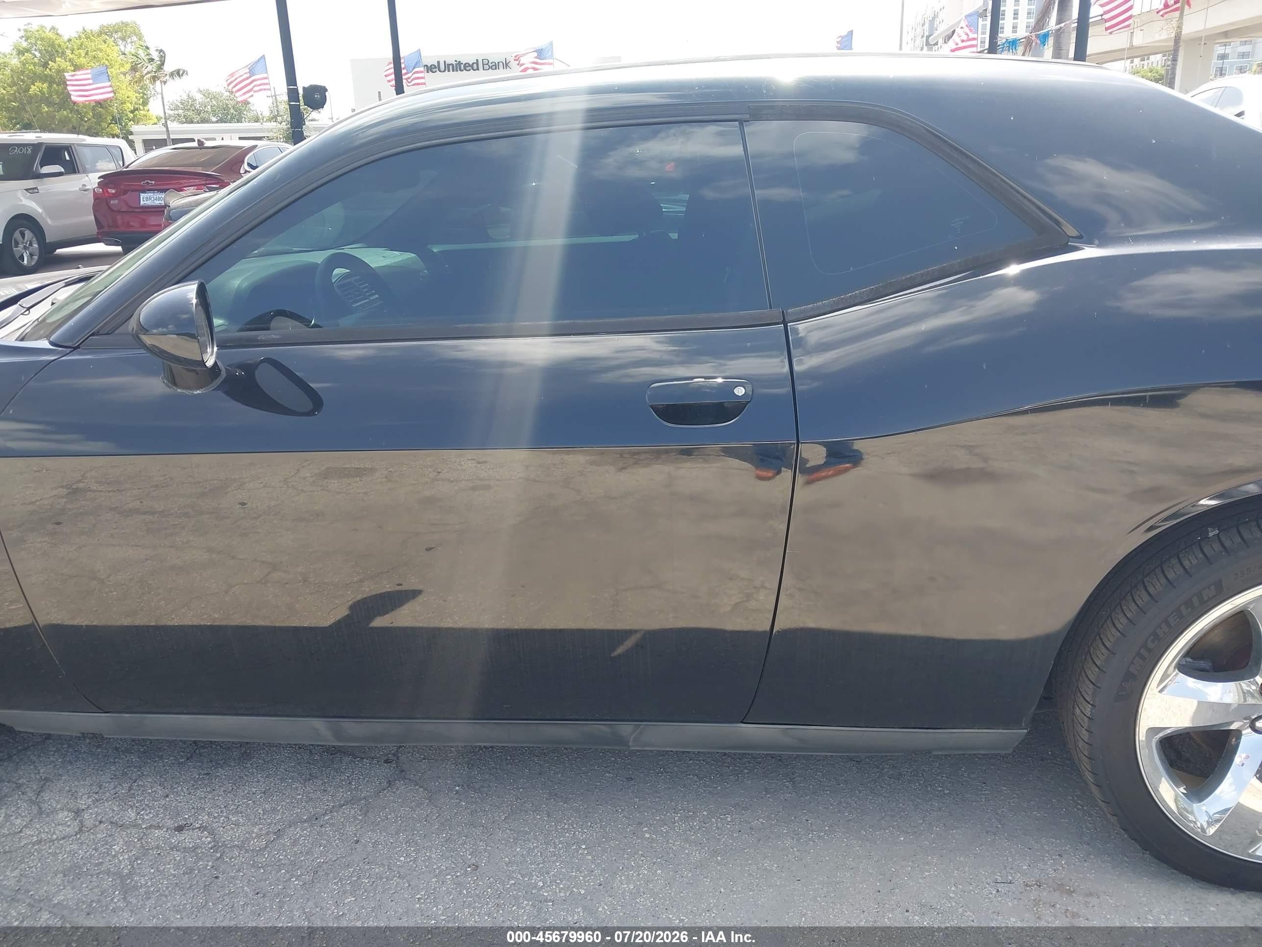 2013 Dodge Challenger R/t Black vin: 2C3CDYBT2DH740436