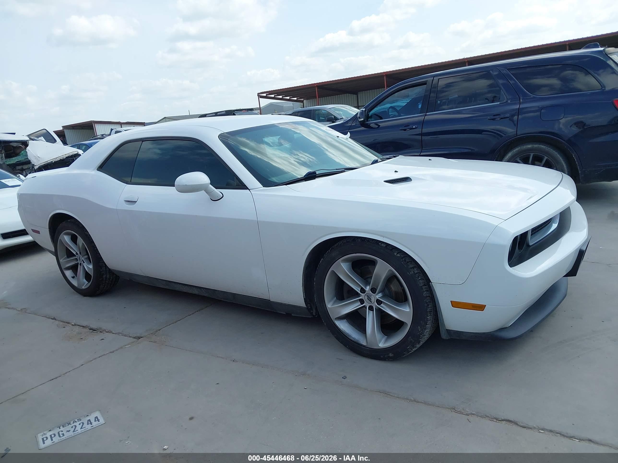 2013 Dodge Challenger R/t White vin: 2C3CDYBT3DH712726