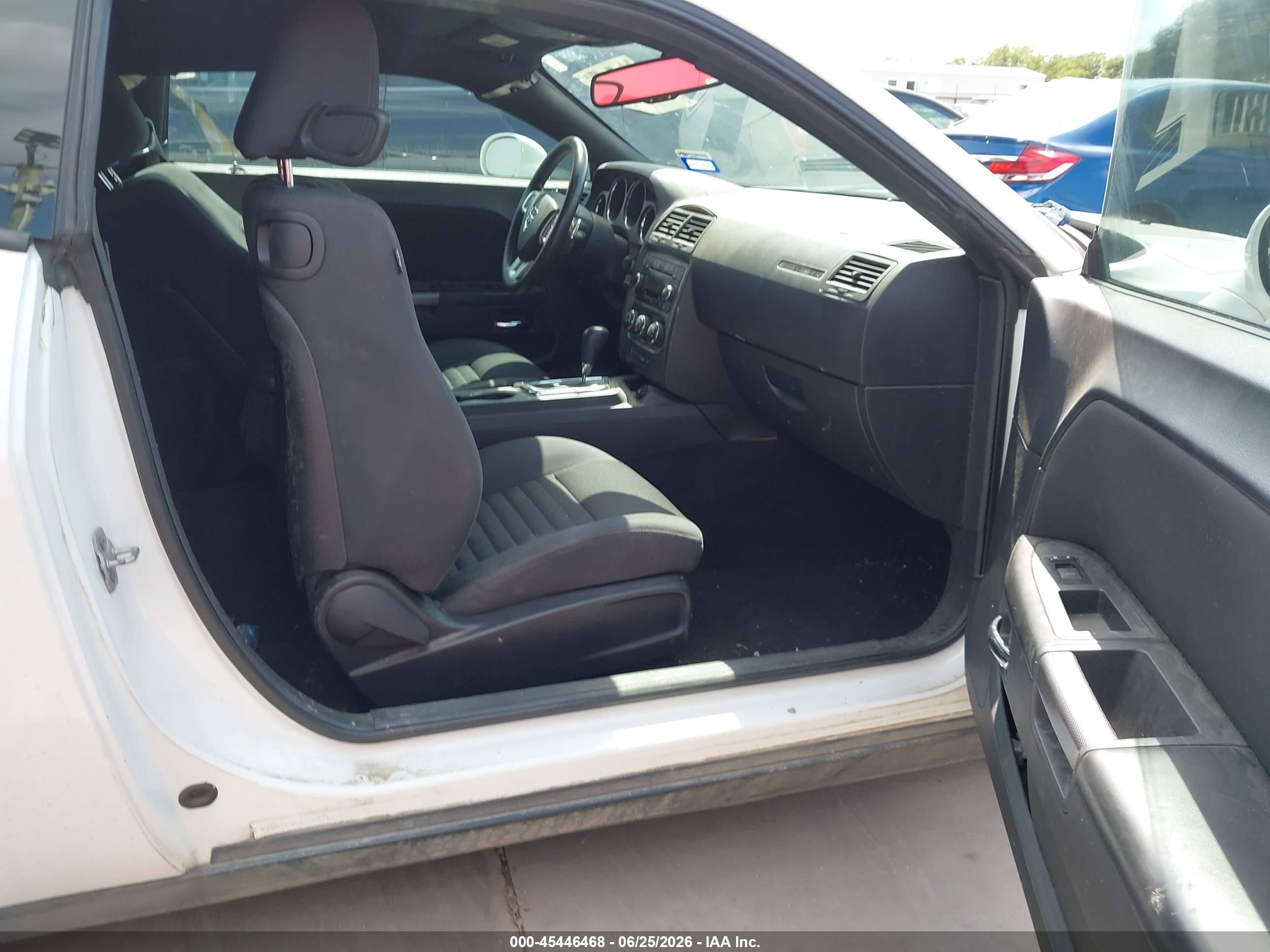 2013 Dodge Challenger R/t White vin: 2C3CDYBT3DH712726