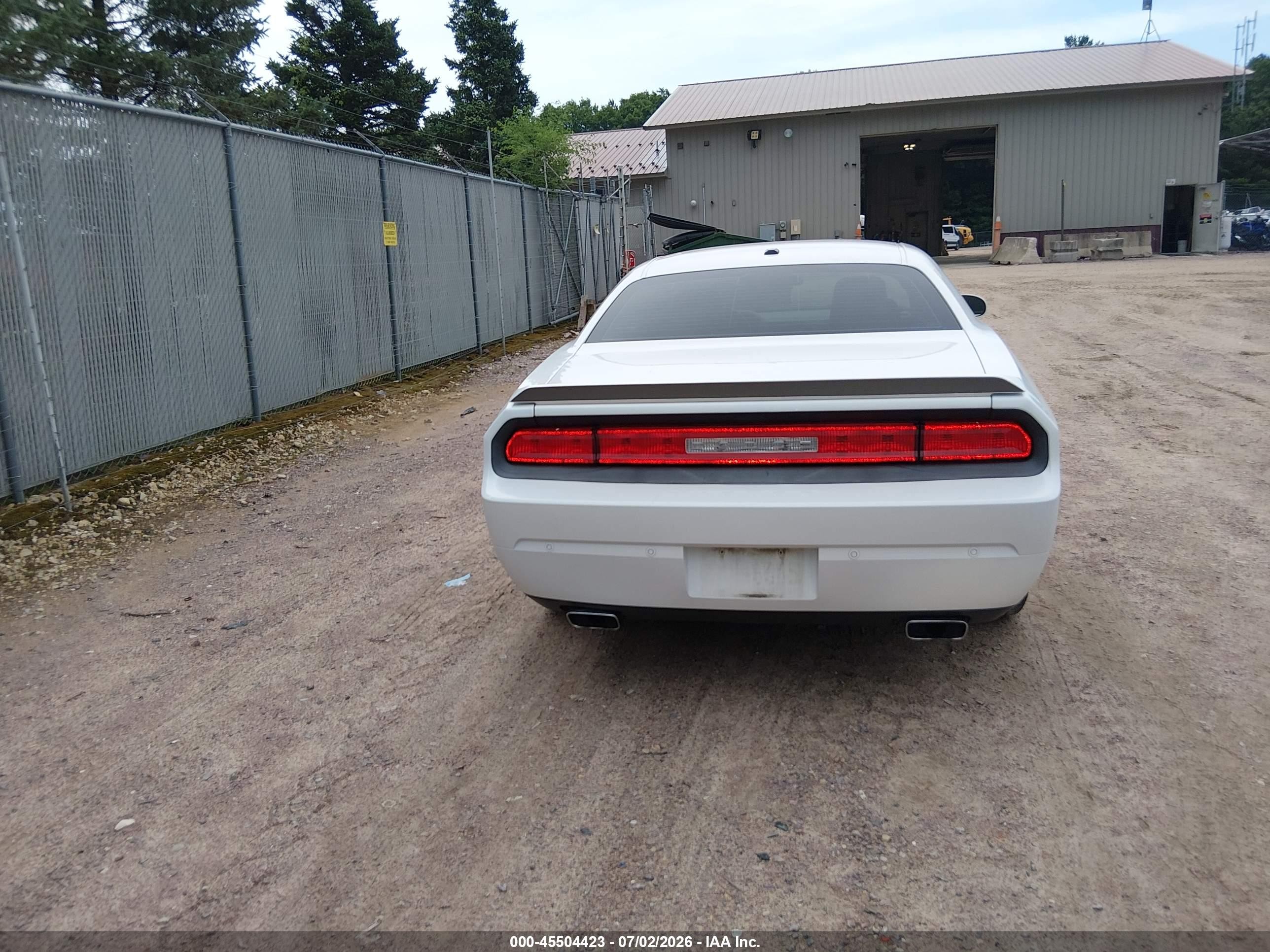 2014 Dodge Challenger R/t 100th Anniversary Appearance Group White vin: 2C3CDYBT3EH251402