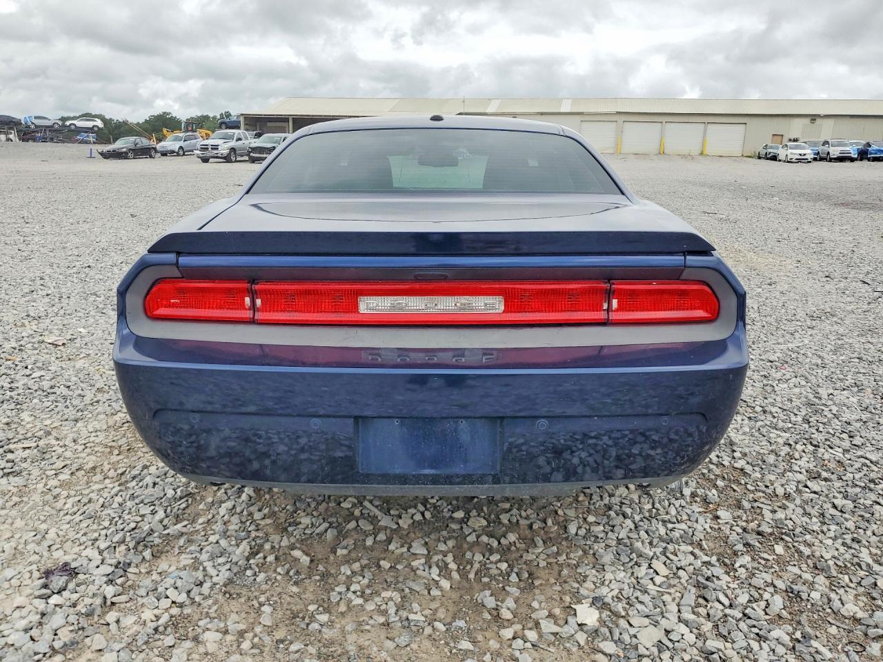 2013 Dodge Challenger R/t Blue vin: 2C3CDYBT4DH565185