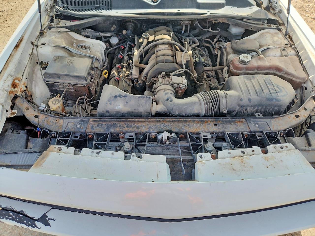 2013 Dodge Challenger R/t White vin: 2C3CDYBT4DH629029
