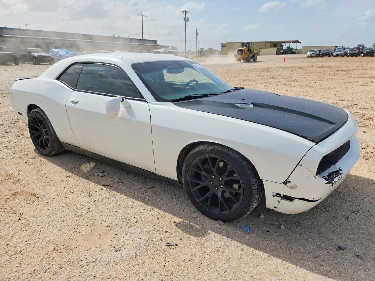 2013 Dodge Challenger R/t White vin: 2C3CDYBT4DH629029