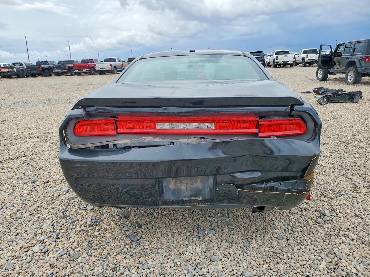 2012 Dodge Challenger R Black vin: 2C3CDYBT5CH244111
